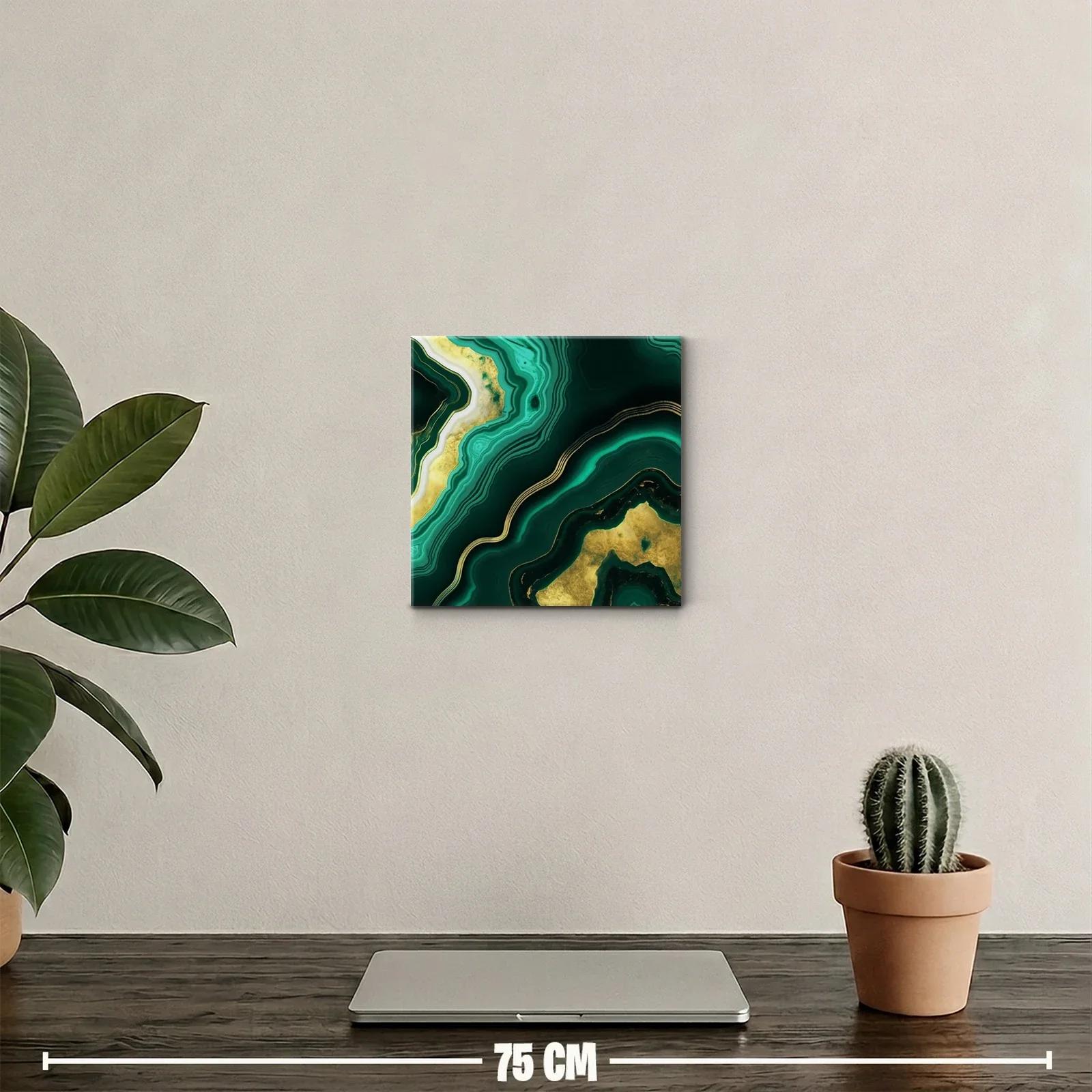 Diseño abstracto tonos verdes con detalles dorados elegantes — miniatura 2