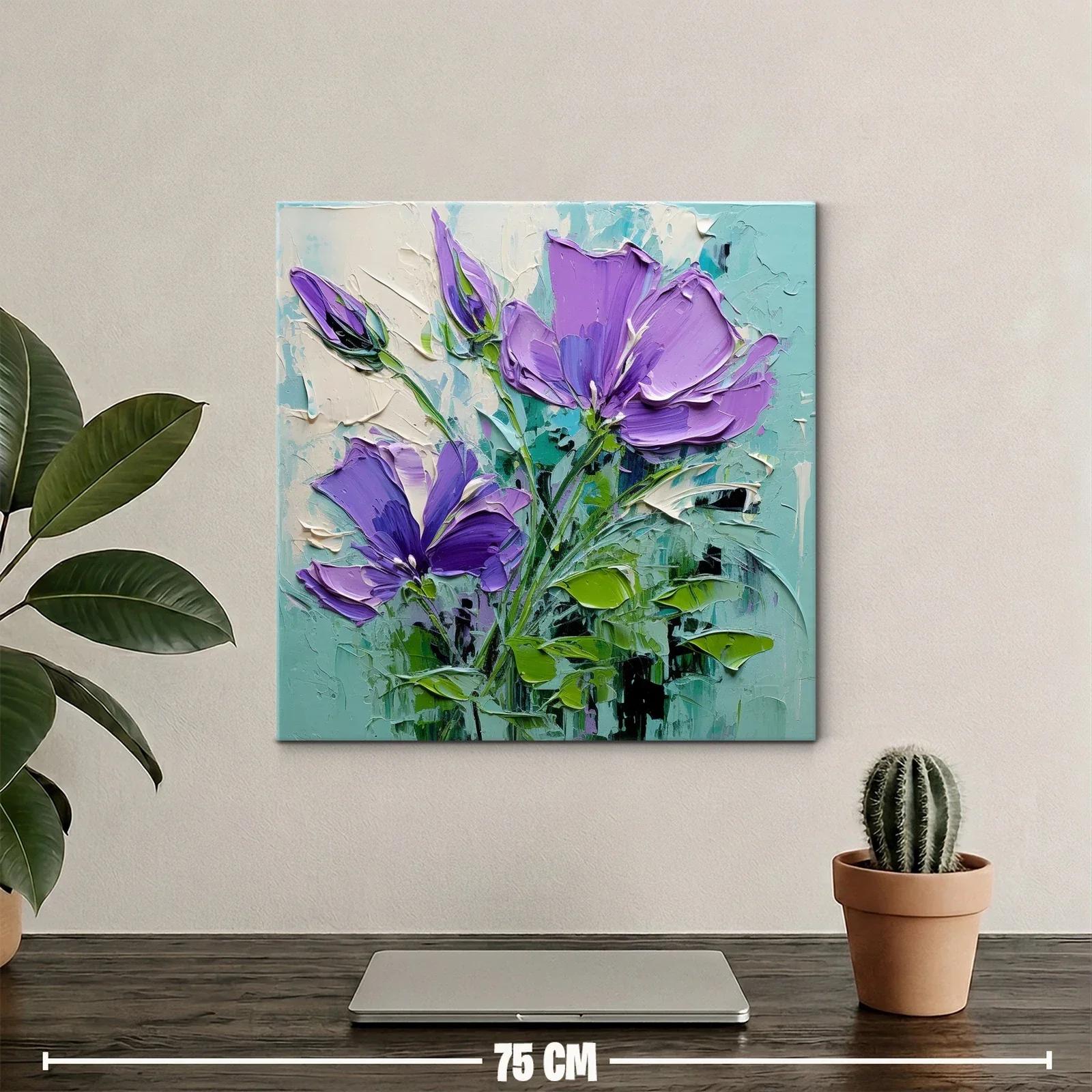 Flores lilas vibrantes con hojas verdes y fondo azul claro — miniatura 2