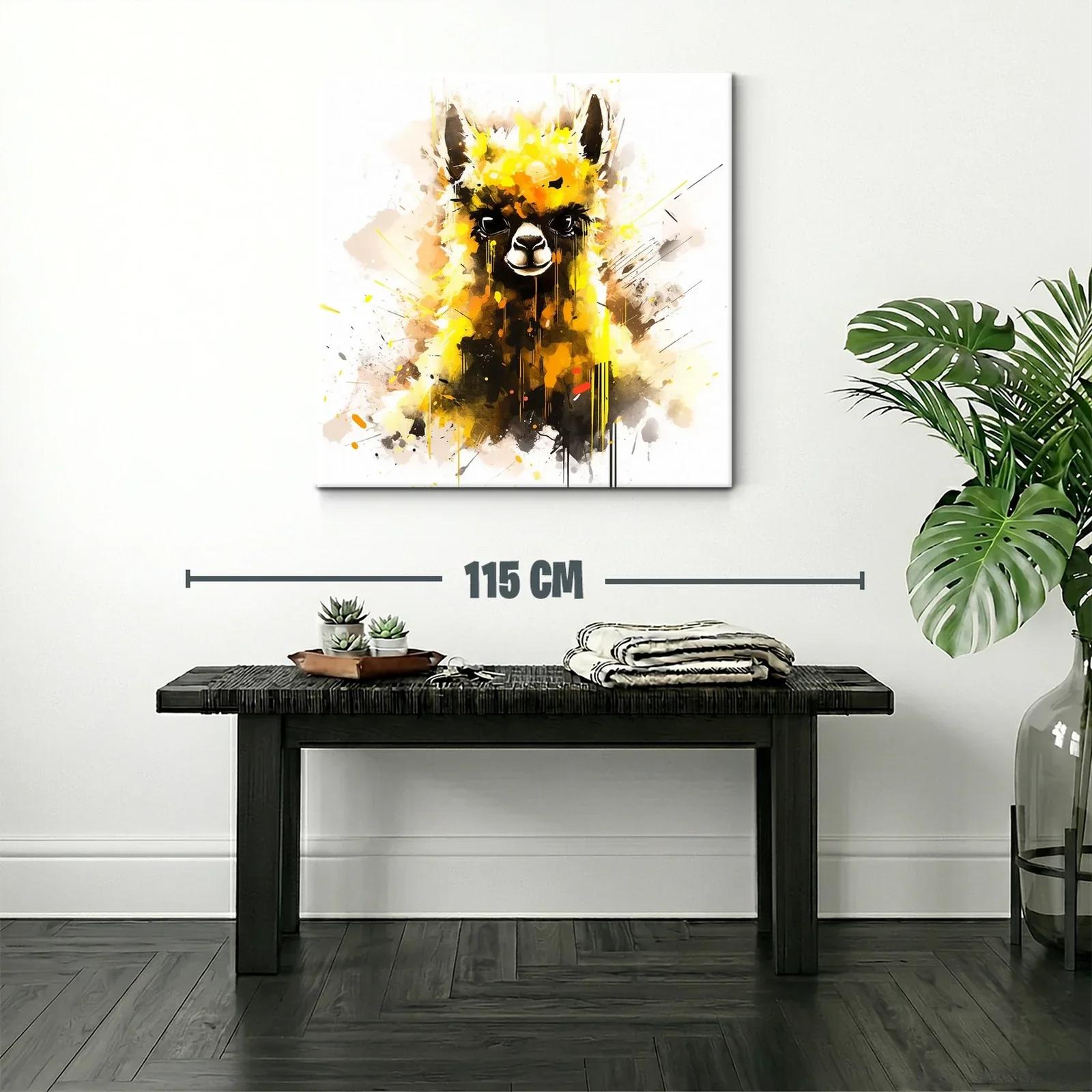 Retrato vibrante de llama con toques de amarillo y negro — miniatura 2
