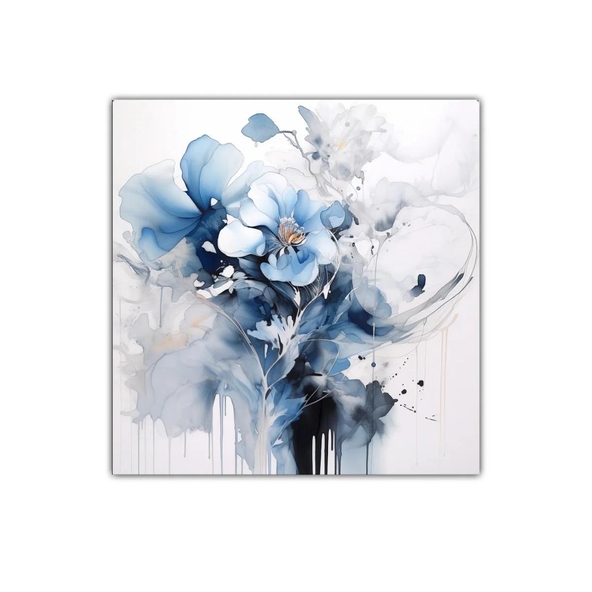 Cuadro decorativo con flores azules y tonos acuarelados