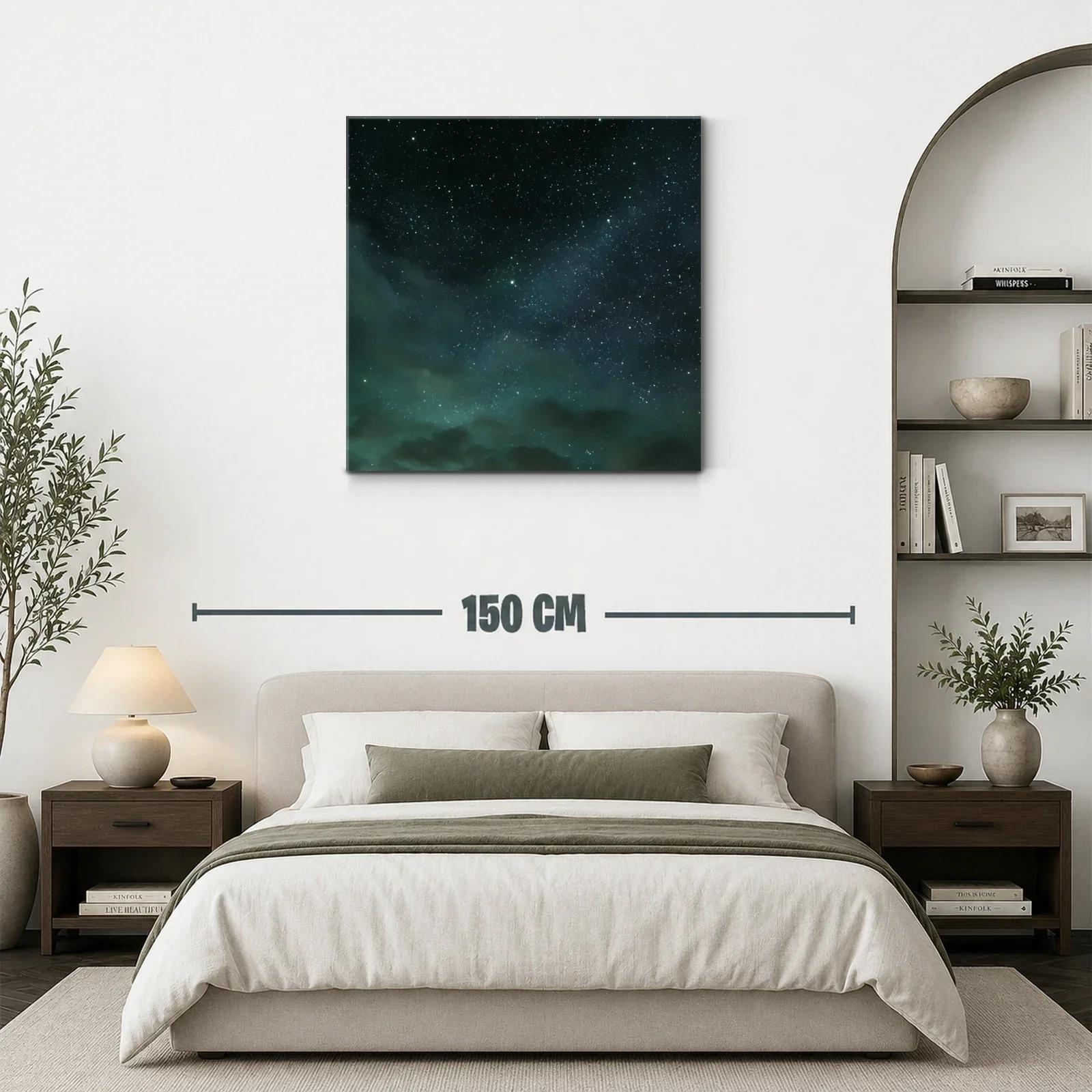 Cielo estrellado con nebulosas y nubes suaves — miniatura 3