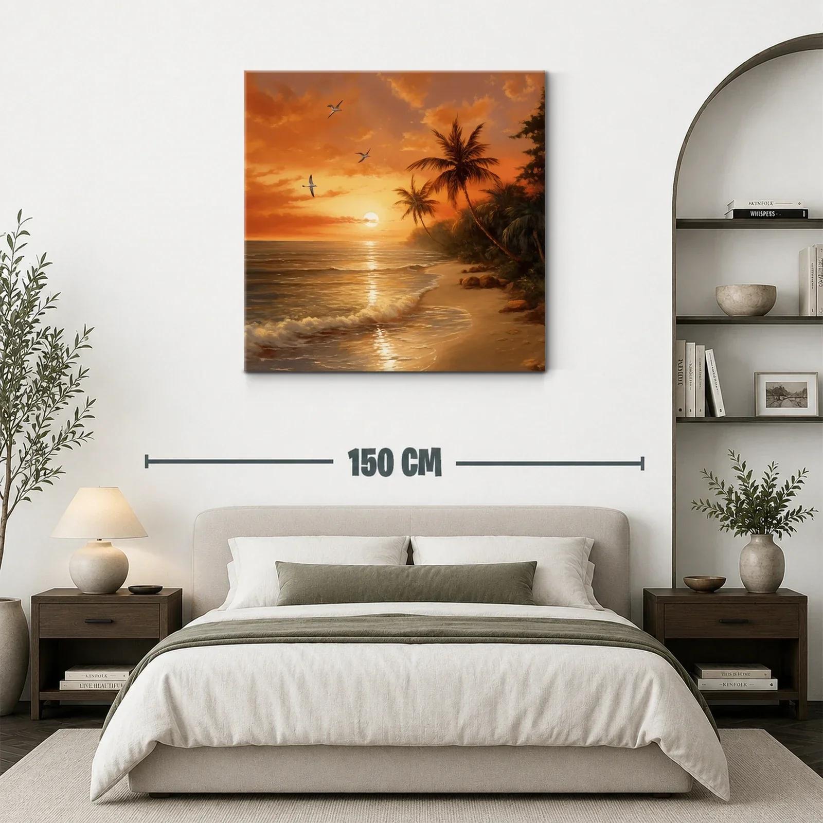 Atardecer tropical con palmeras y vuelo de aves sobre la playa — miniatura 3