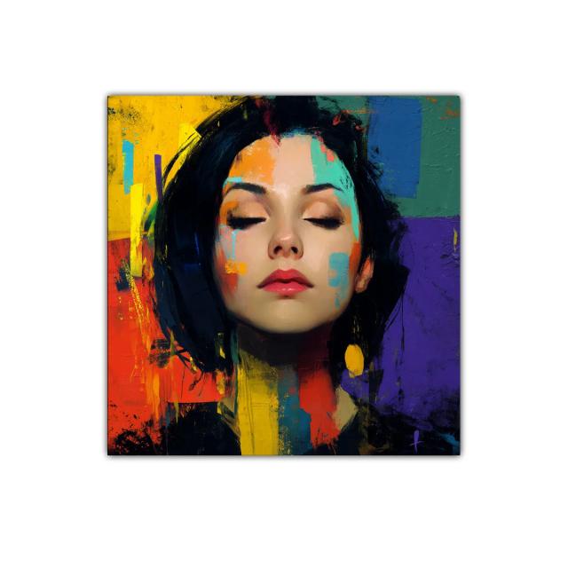 Rostro femenino entre colores vivos y contrastes intensos