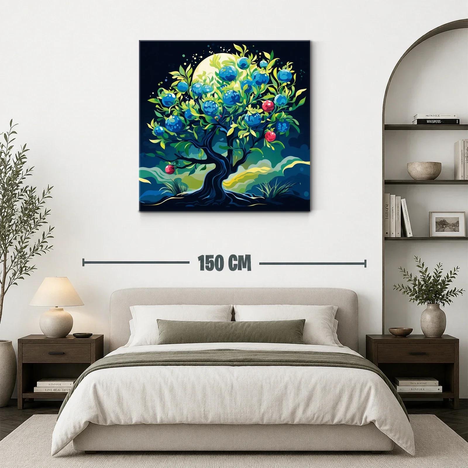Árbol mágico con frutos azules y rojos en paisaje nocturno — miniatura 3