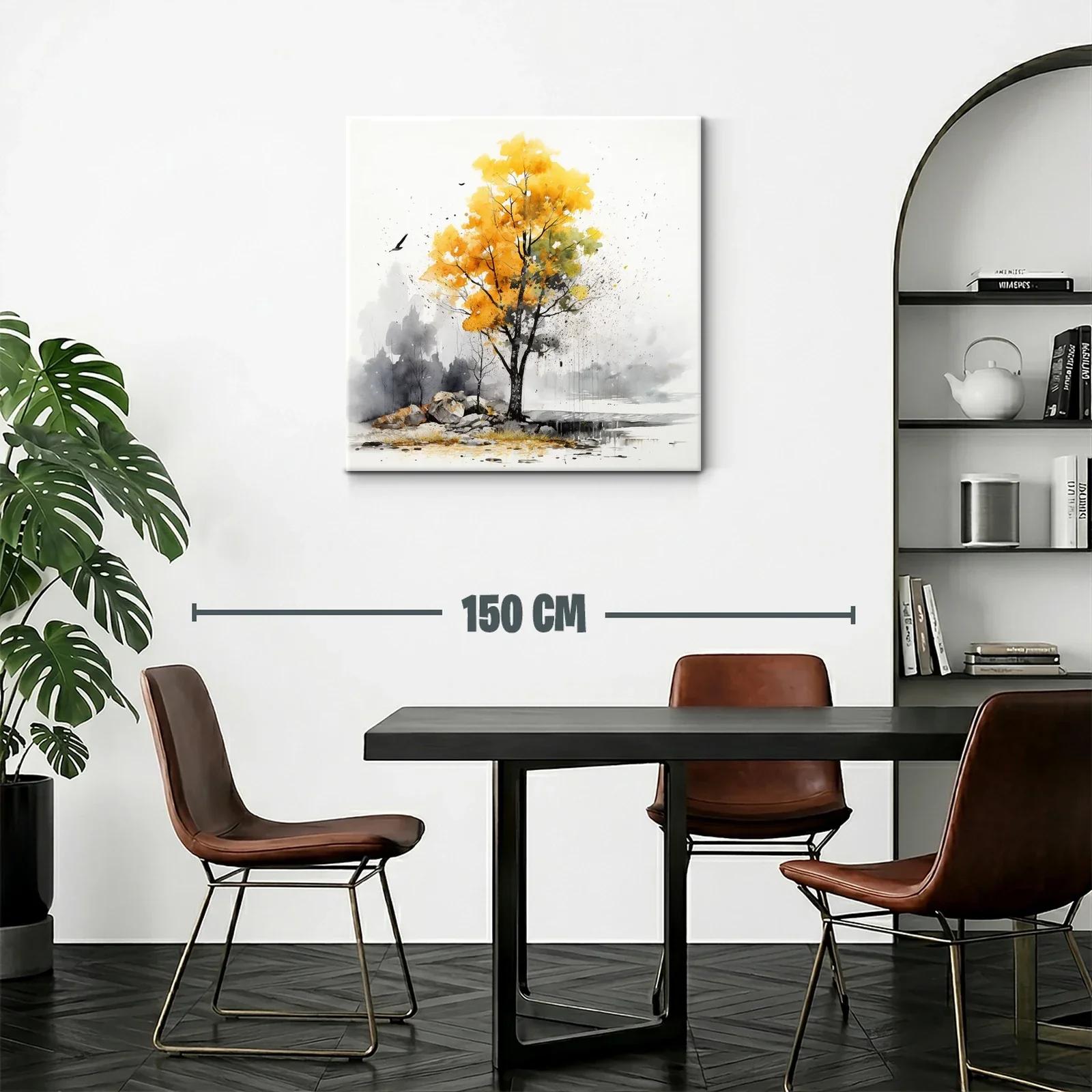 Árbol otoñal con tonalidades doradas y grises suaves — miniatura 2