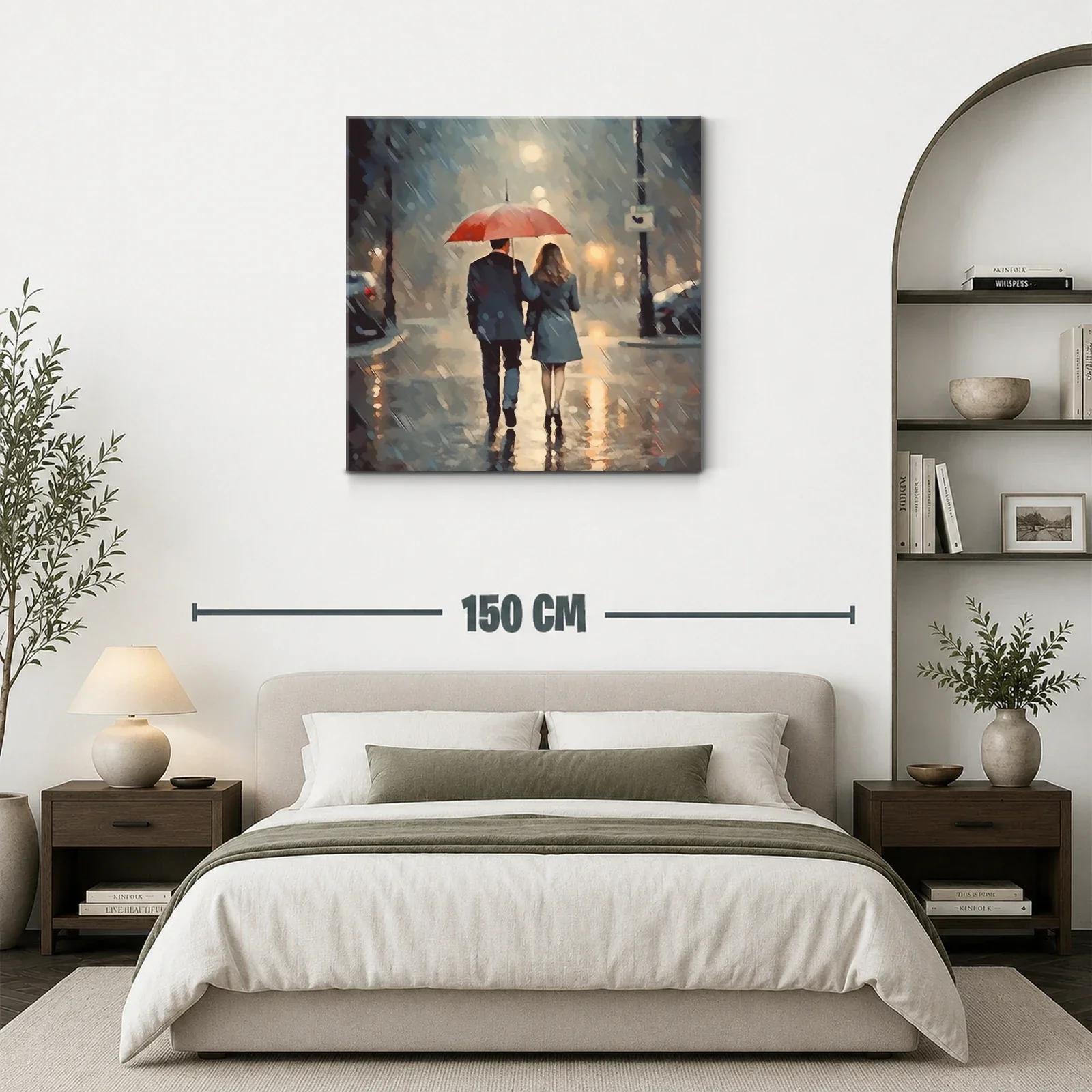 Pareja caminando bajo la lluvia con paraguas rojo — miniatura 3
