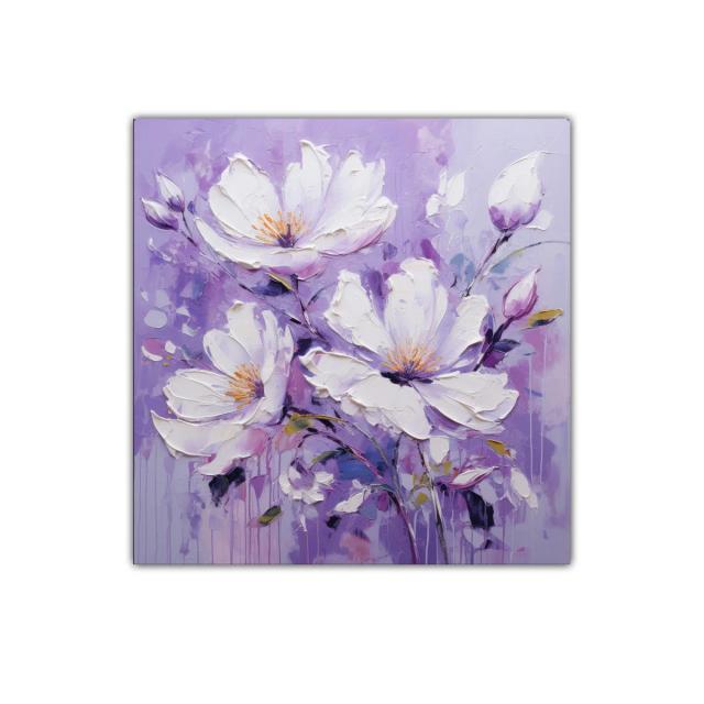 Flores blancas sobre fondo lila en composición vibrante