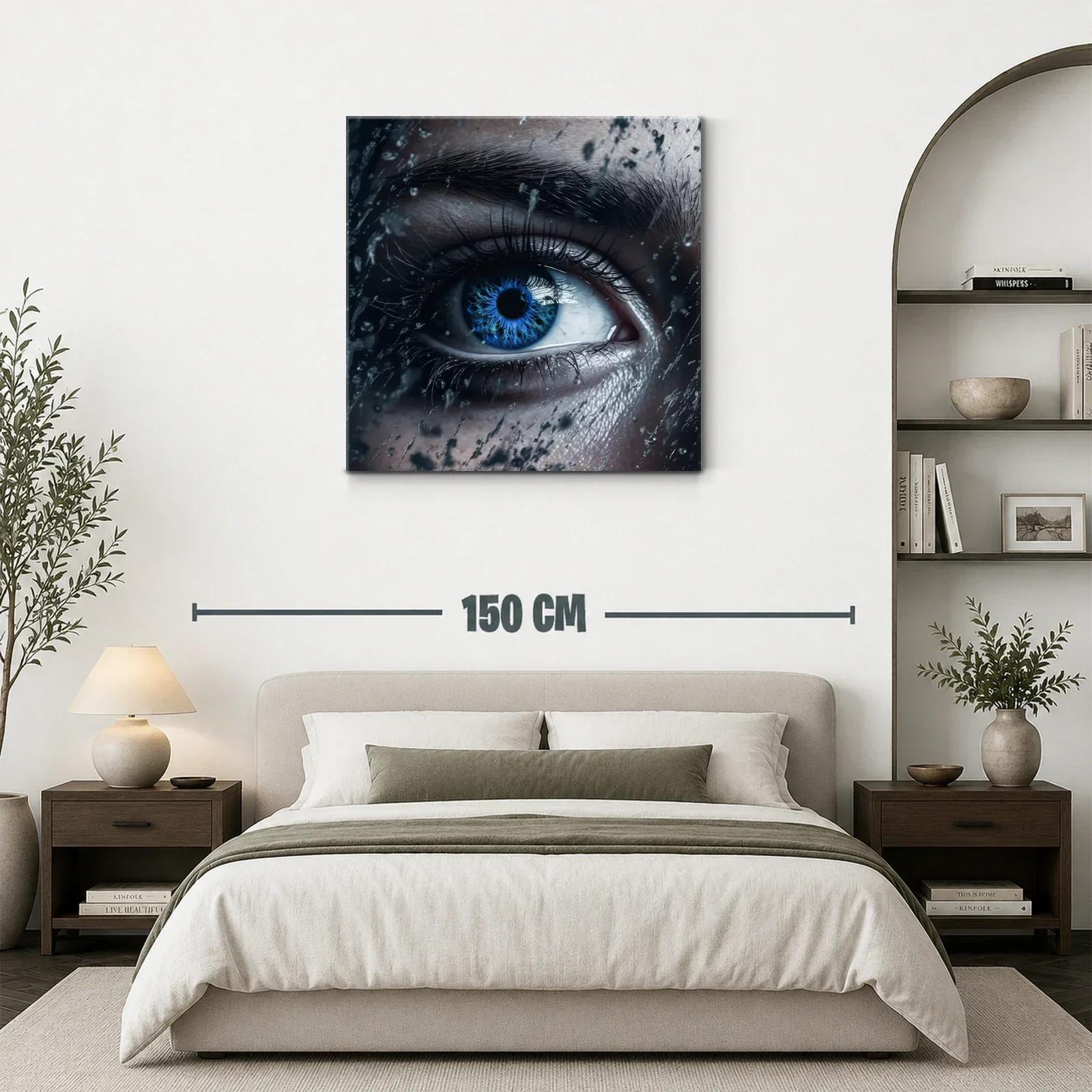 Impactante mirada azul con gotas en primer plano — miniatura 3