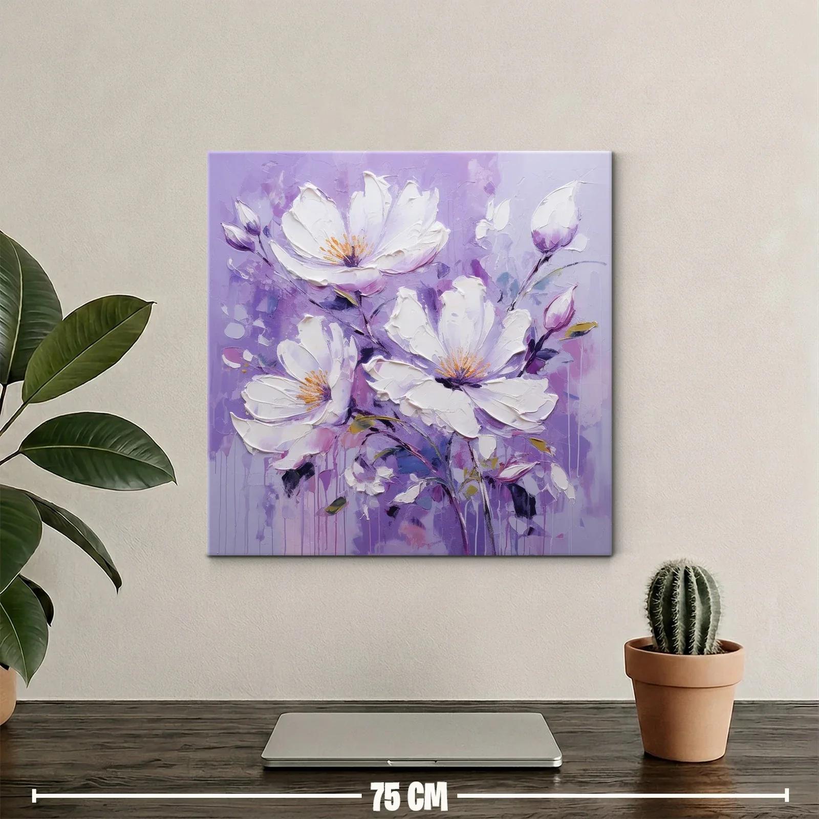 Flores blancas sobre fondo lila en composición vibrante — miniatura 2