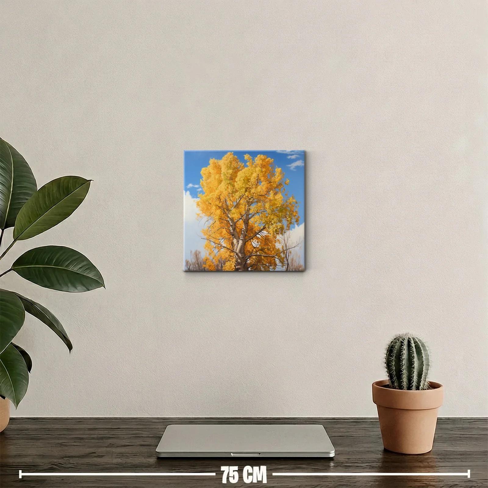 Arbol otoñal con follaje dorado y cielo azul — miniatura 2