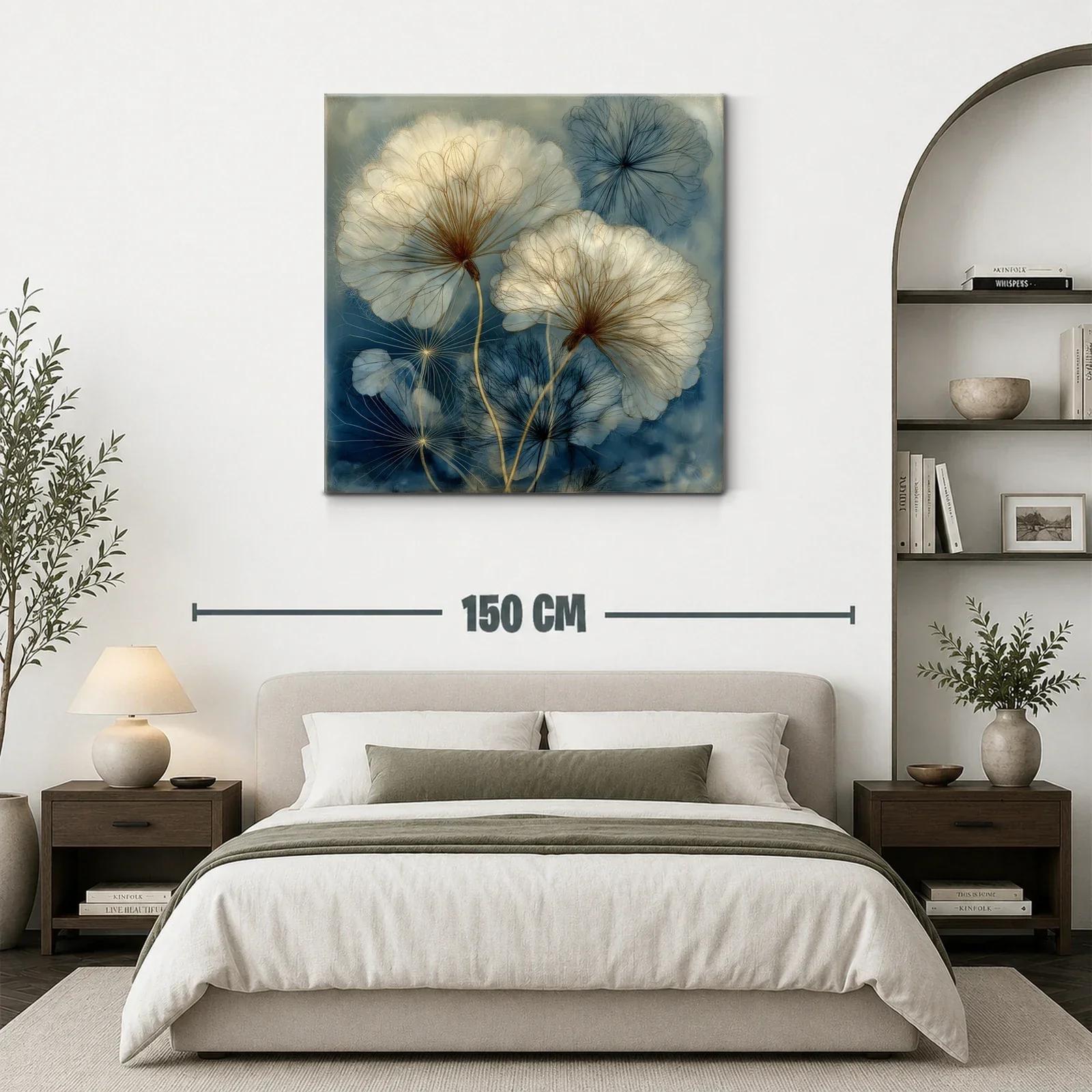 Delicadas flores en tonos beige y azul para un ambiente sereno — miniatura 3