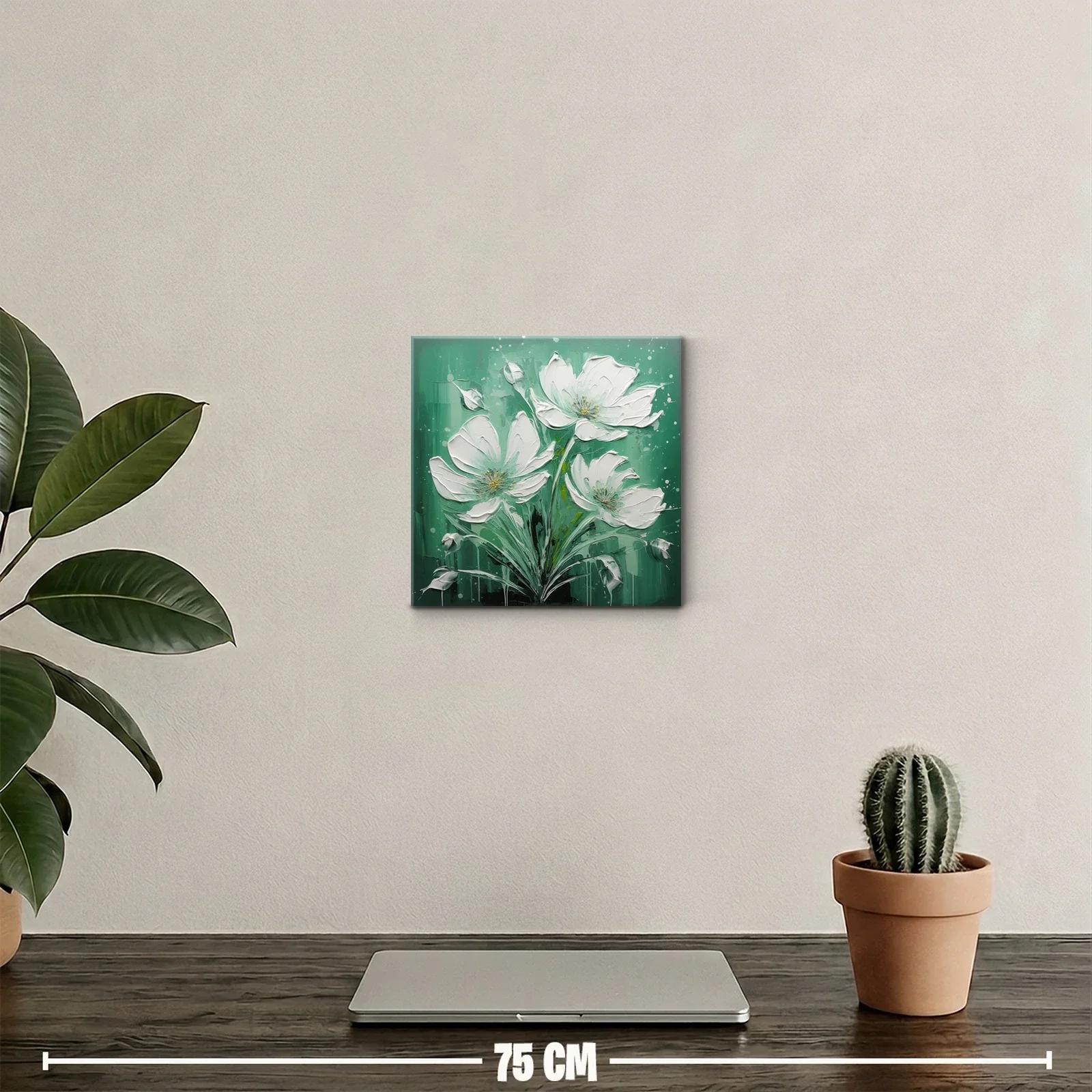 Cuadro con delicadas flores blancas en fondo verde — miniatura 2