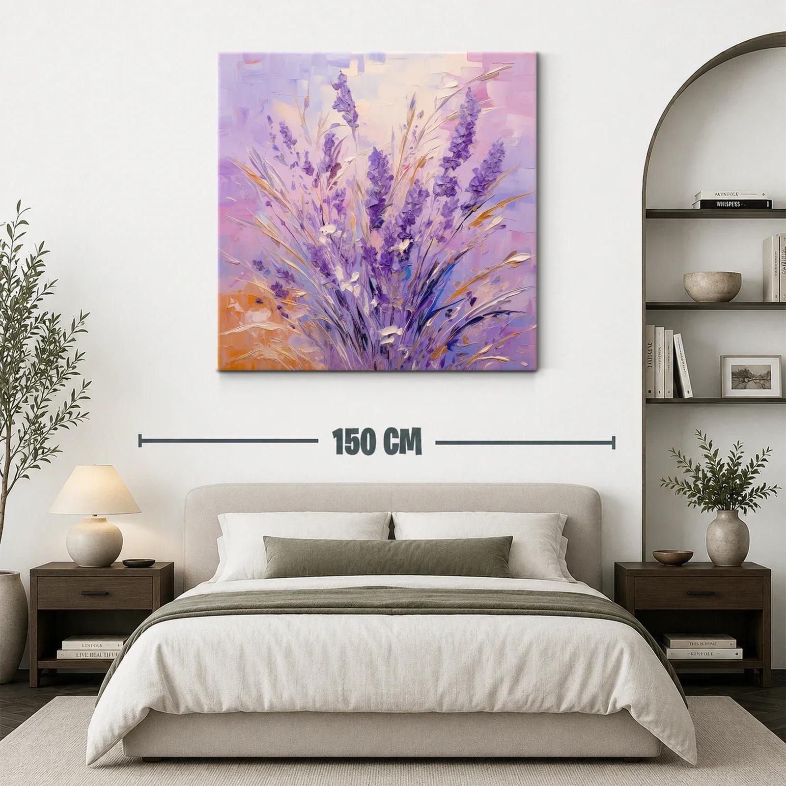 Ramo de lavanda en tonos suaves y cálidos — miniatura 3