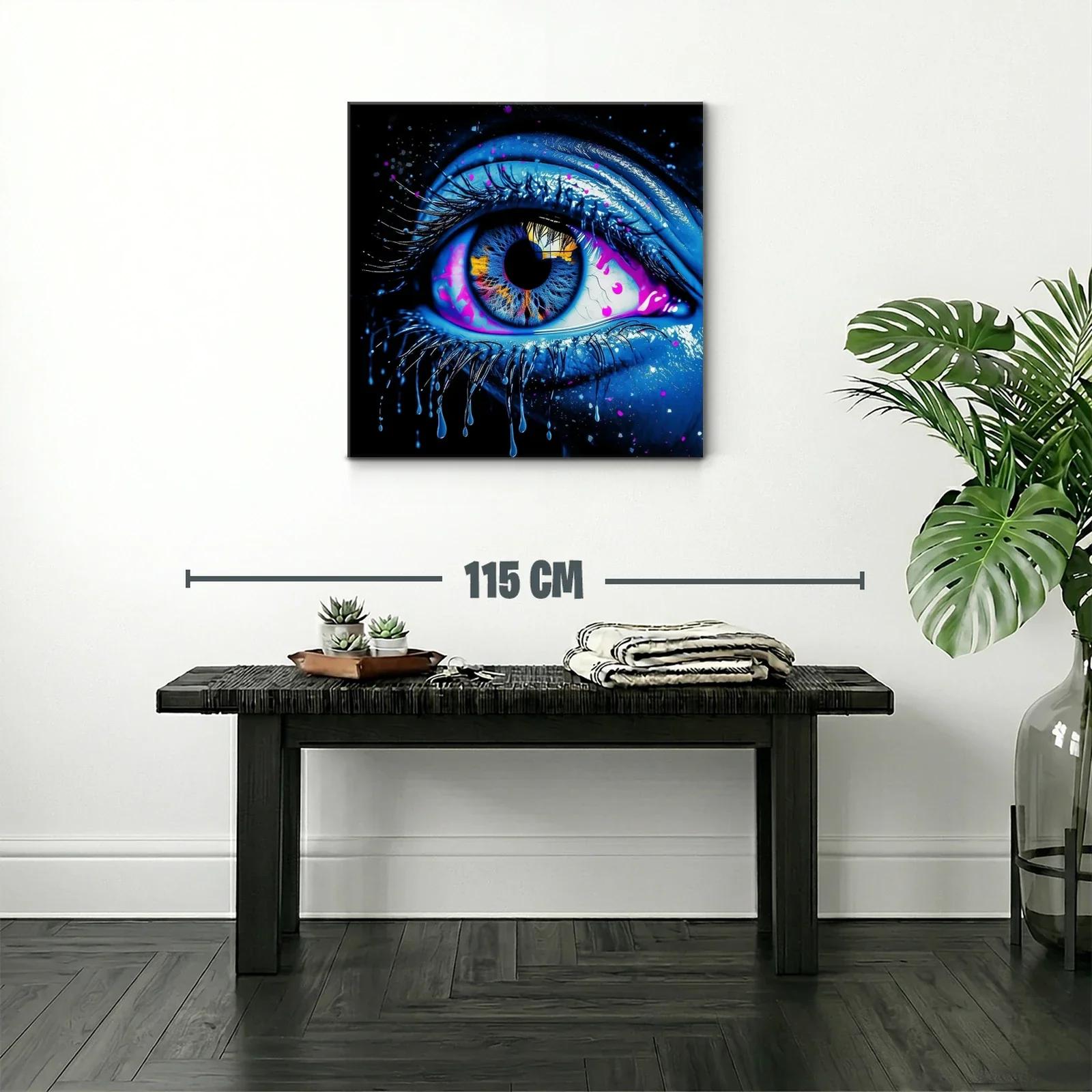 Impactante mirada con vibrantes tonos azules y detalles fluorescentes — miniatura 2