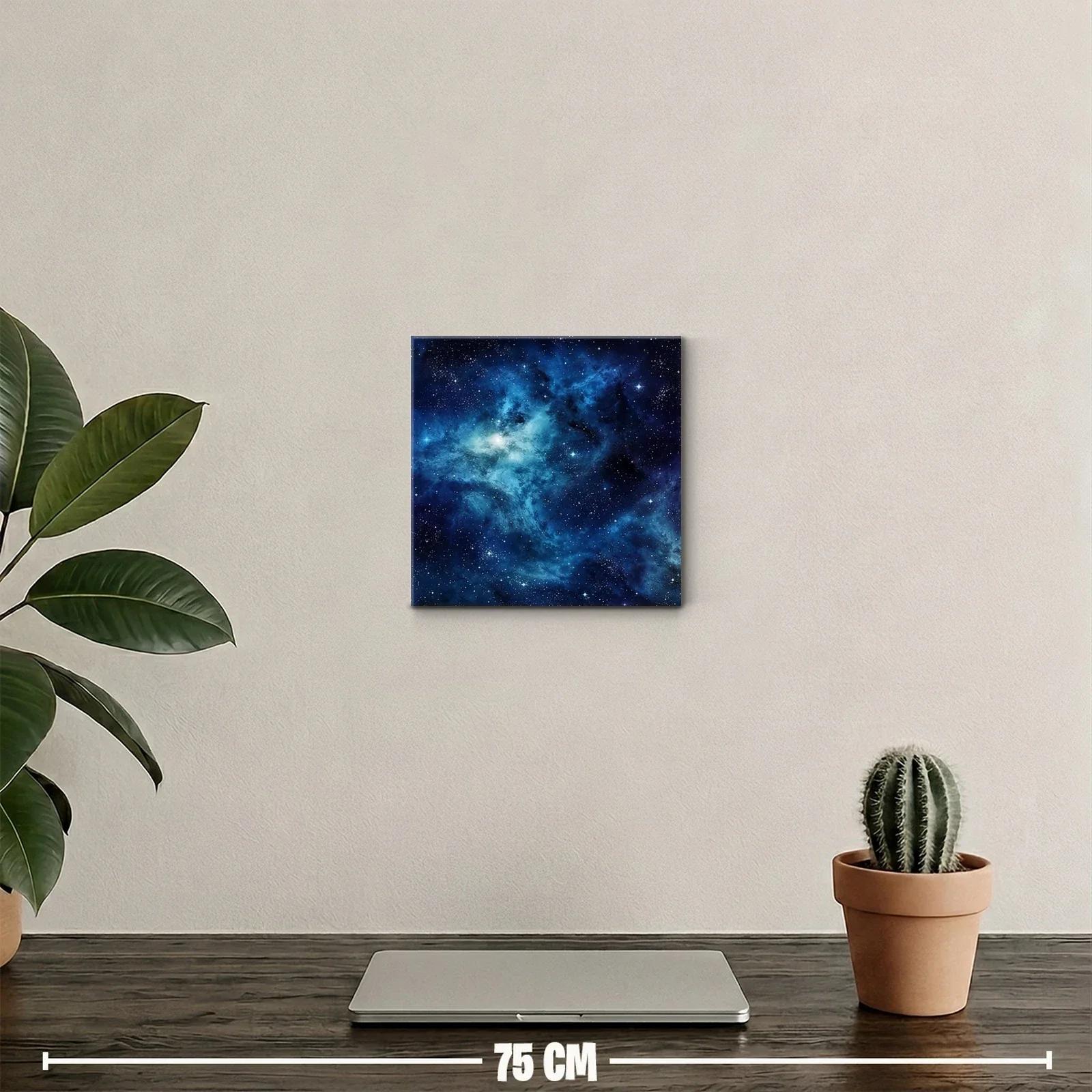 Cielo estrellado en vibrantes tonos azules y negros — miniatura 2