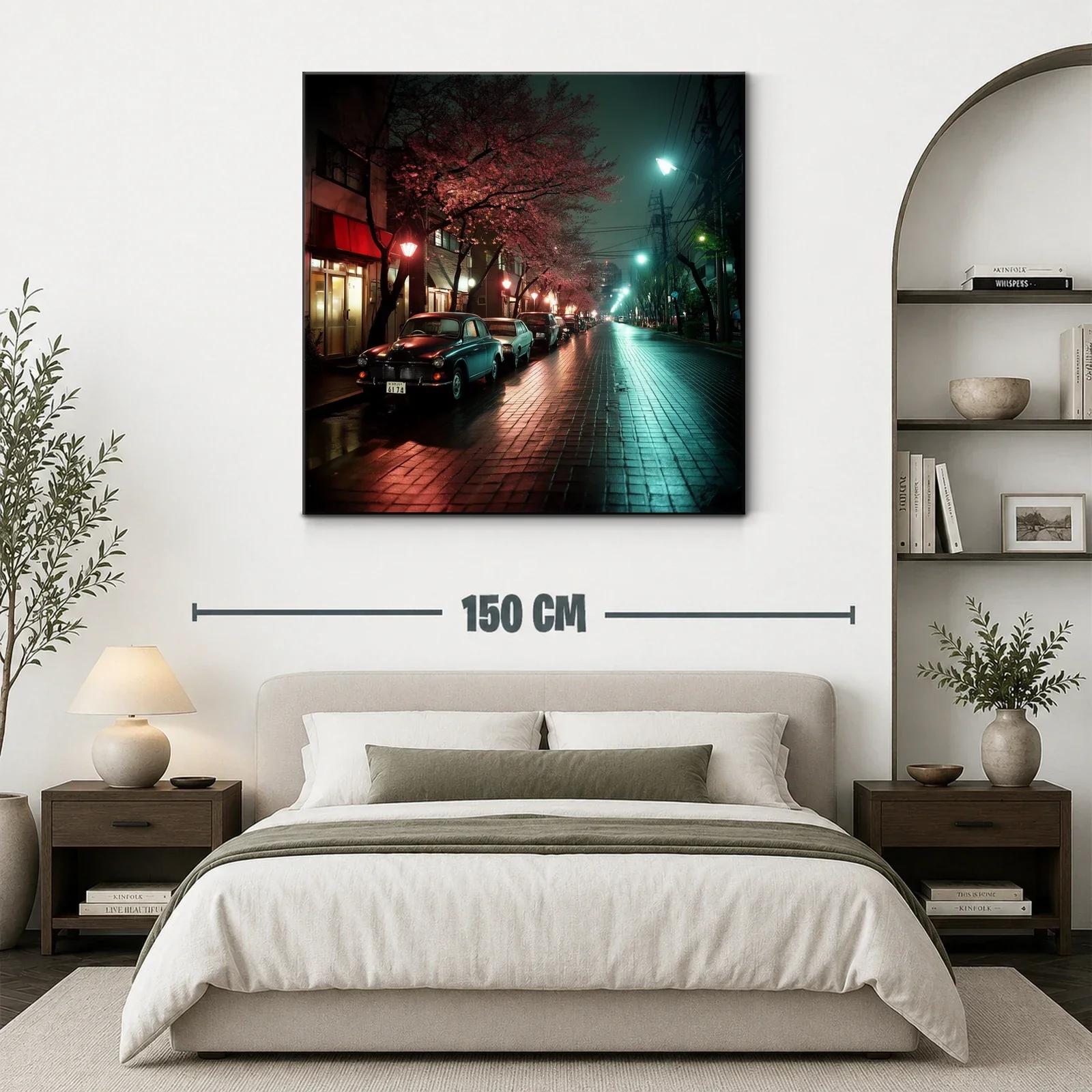 Calle nocturna con árboles rosados y coches clásicos — miniatura 3