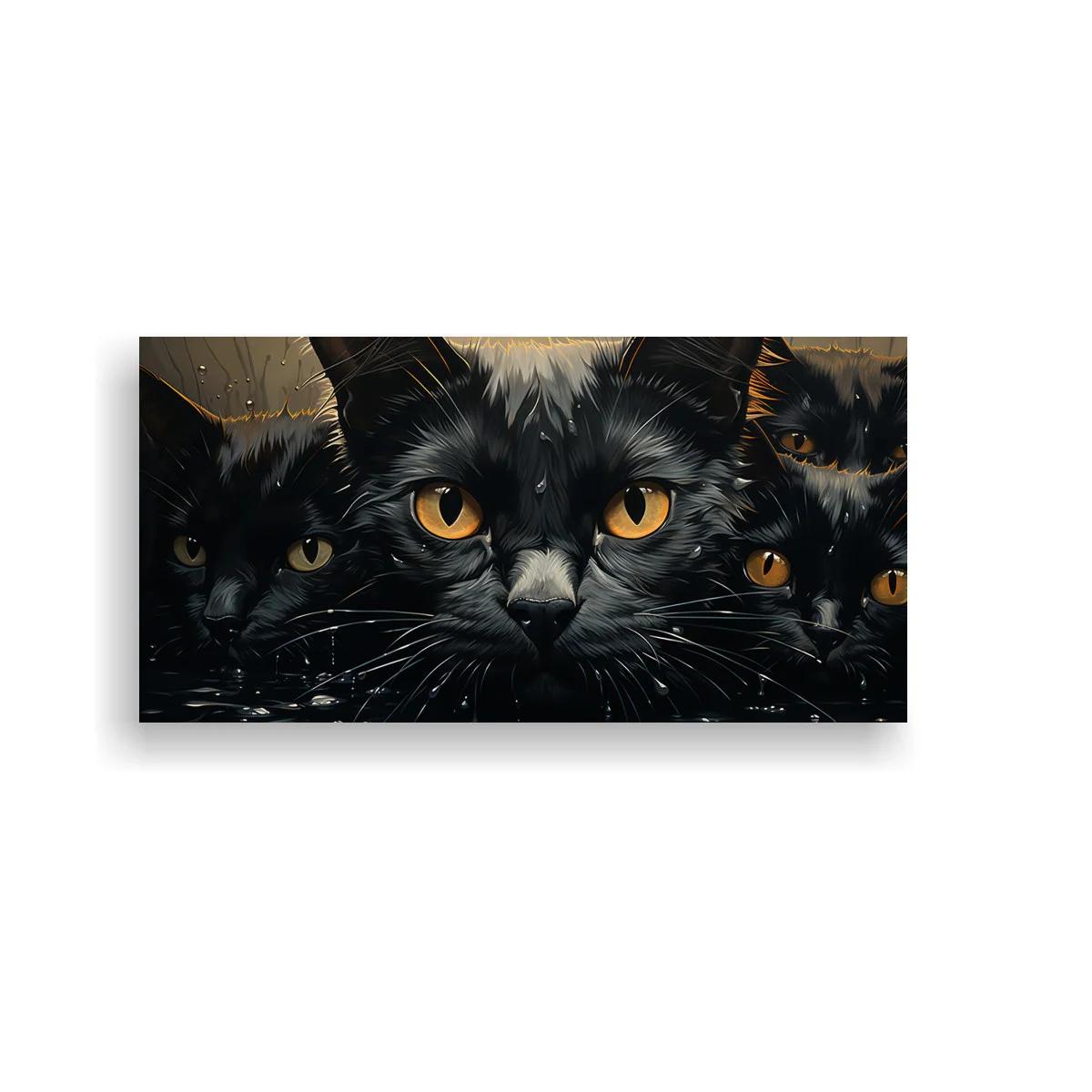 Cuadro gatos negros de ojos ámbar emergiendo de un fondo oscuro