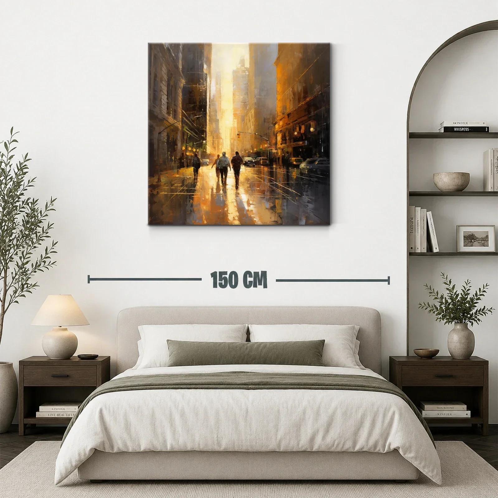 Atardecer urbano con figuras caminando entre edificios — miniatura 3