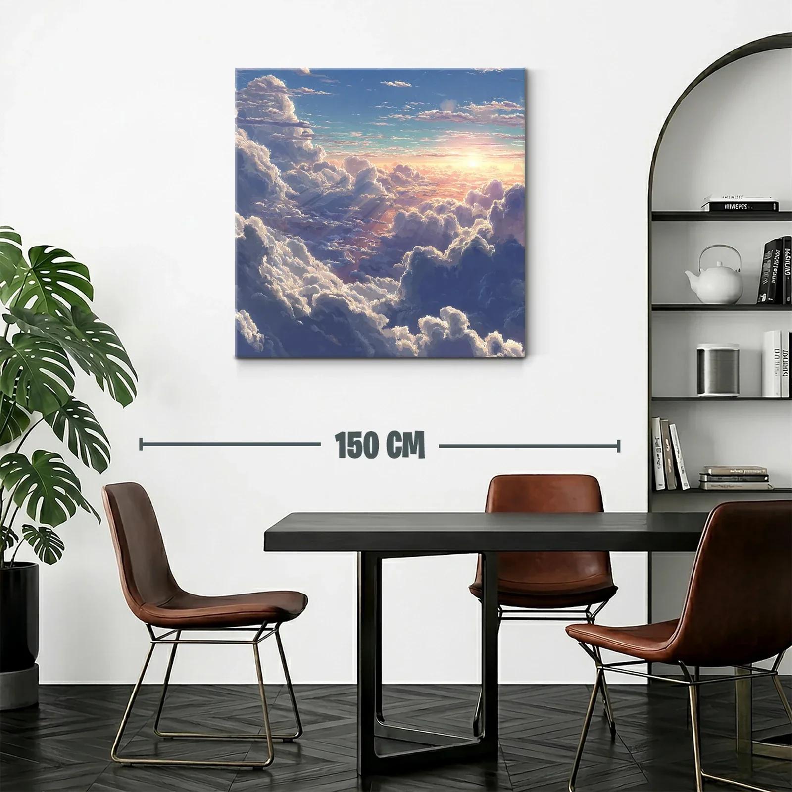 Atardecer entre nubes con luz dorada y cielo azul — miniatura 2