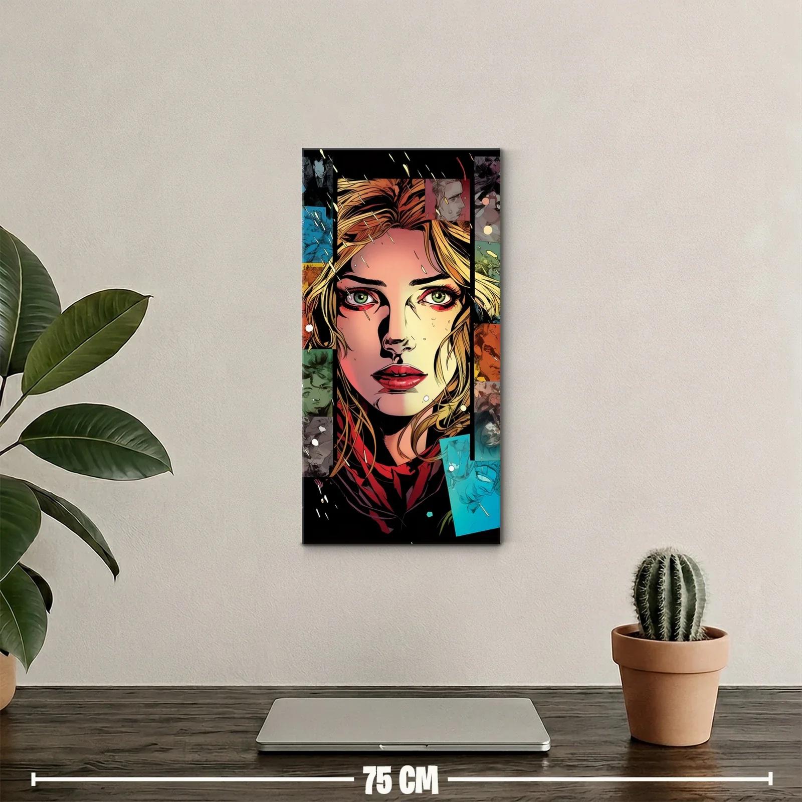 Cuadro rostro de mujer rubia con collage urbano — miniatura 2