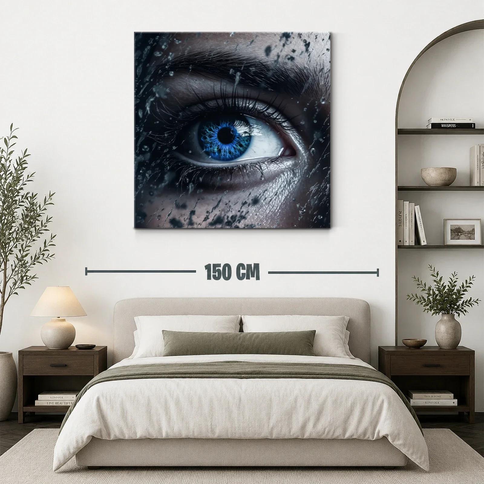 Impactante mirada azul con gotas en primer plano — miniatura 3
