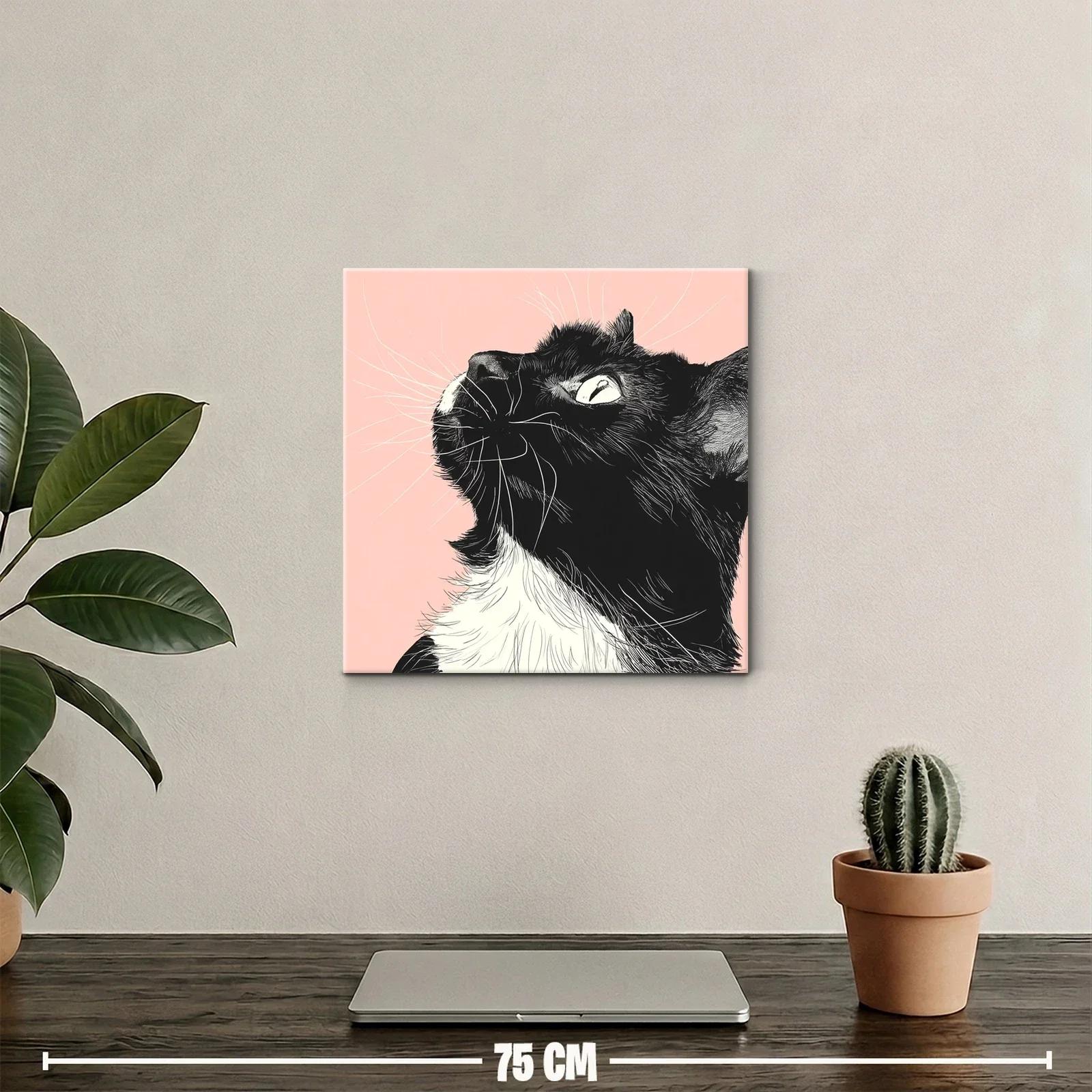 Retrato de gato negro y blanco con fondo rosa suave — miniatura 2