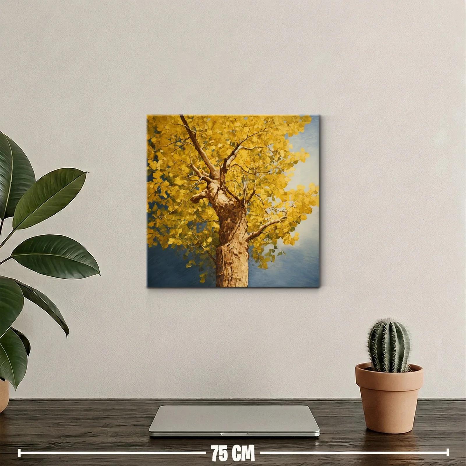 Árbol dorado bajo un cielo sereno — miniatura 2