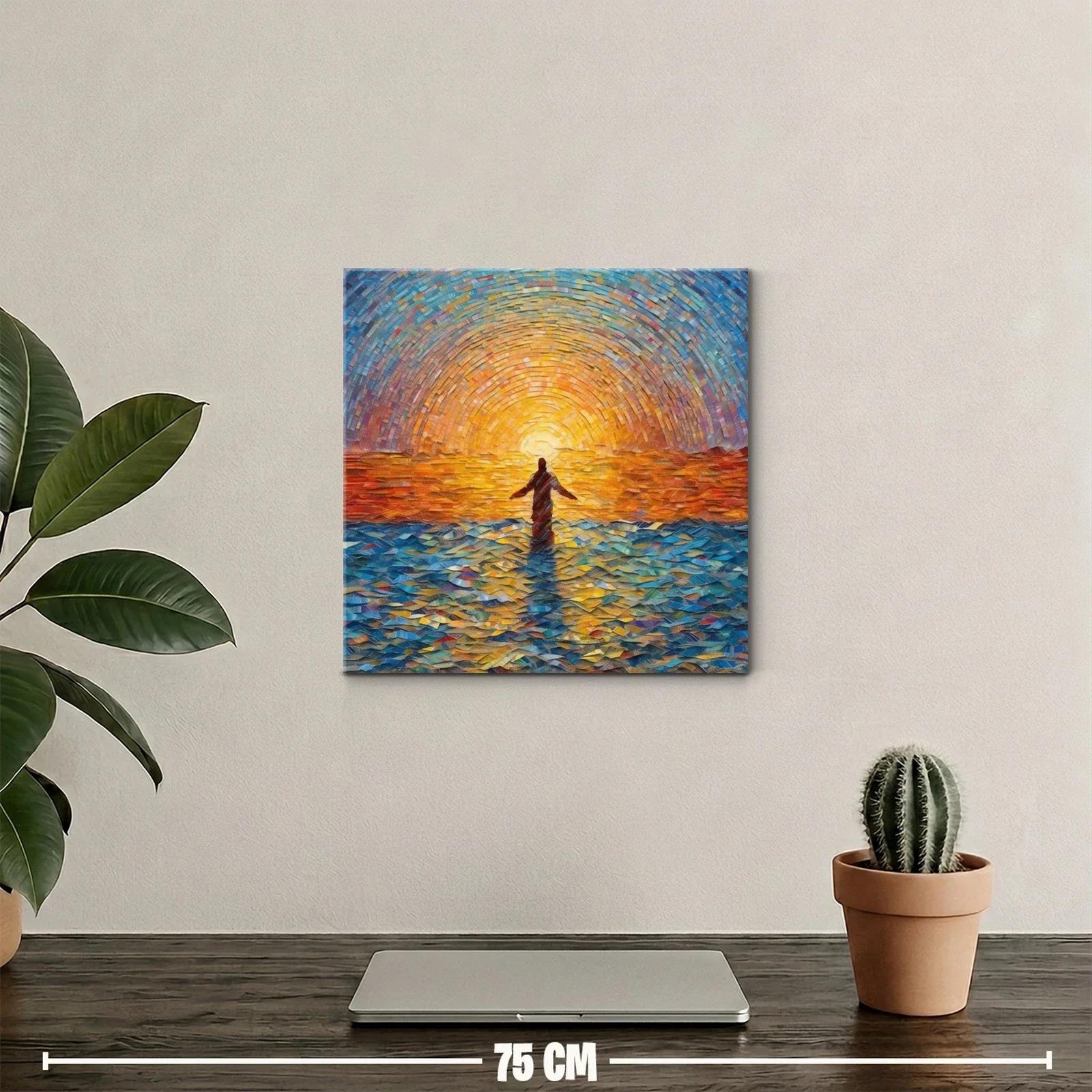 Figura Solitaria Frente a Un Mar Luminoso al Atardecer — miniatura 2