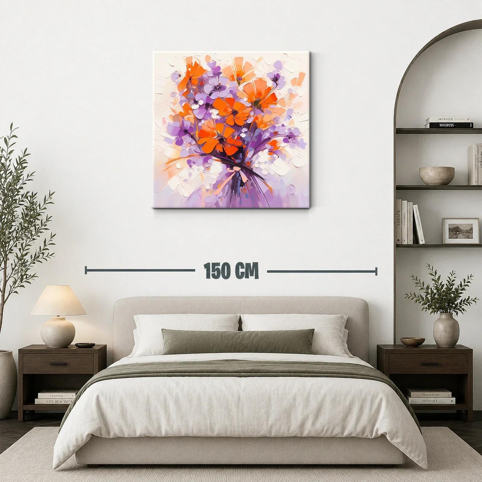 Ramo vibrante con flores naranjas y lilas en composición moderna — miniatura 3