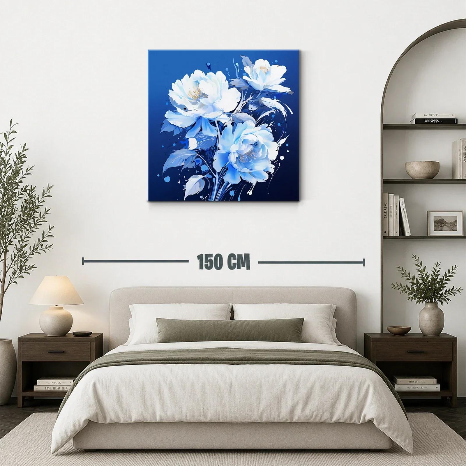 Elegantes flores blancas sobre fondo azul intenso — miniatura 3