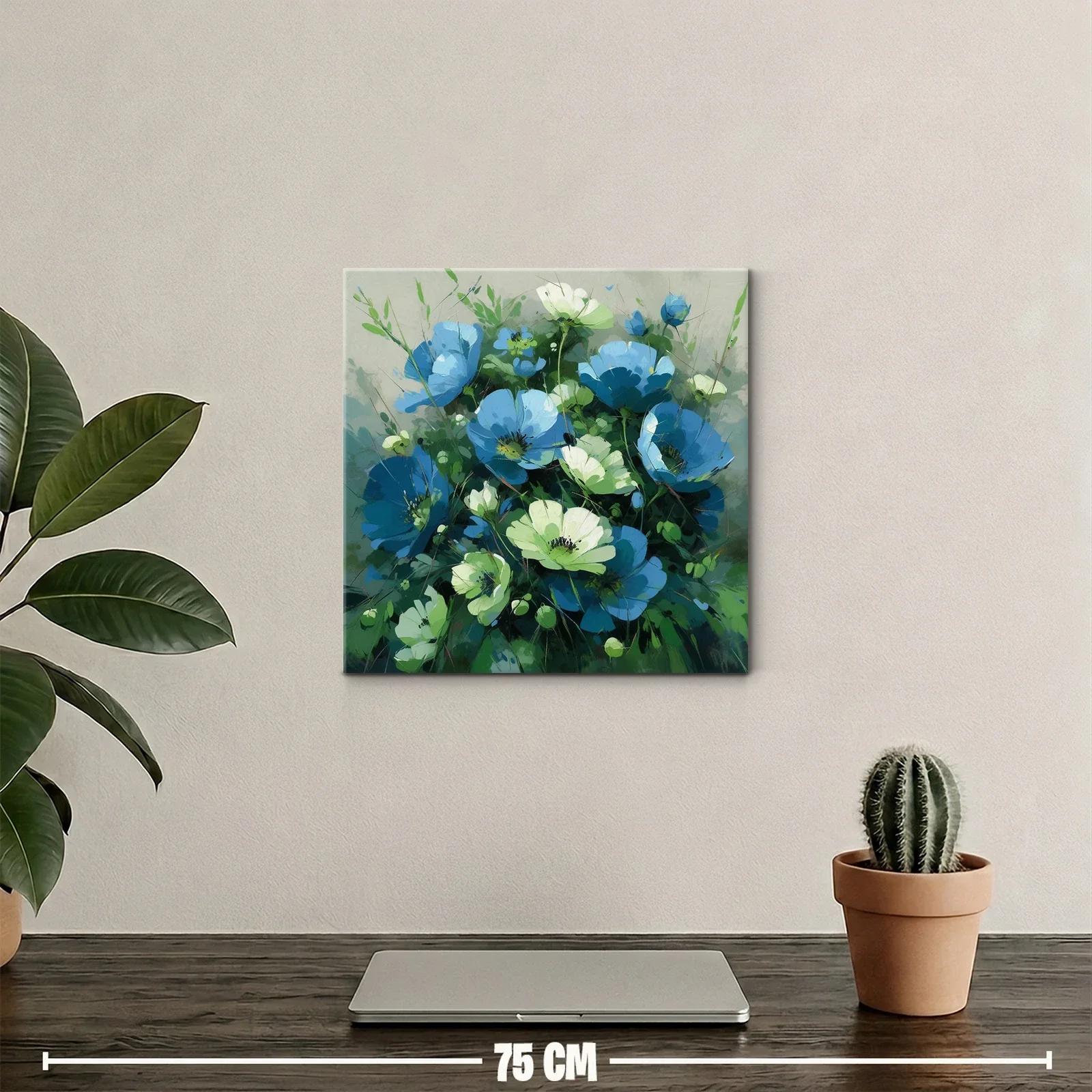 Ramo vibrante de flores azules y verdes en composición natural — miniatura 2