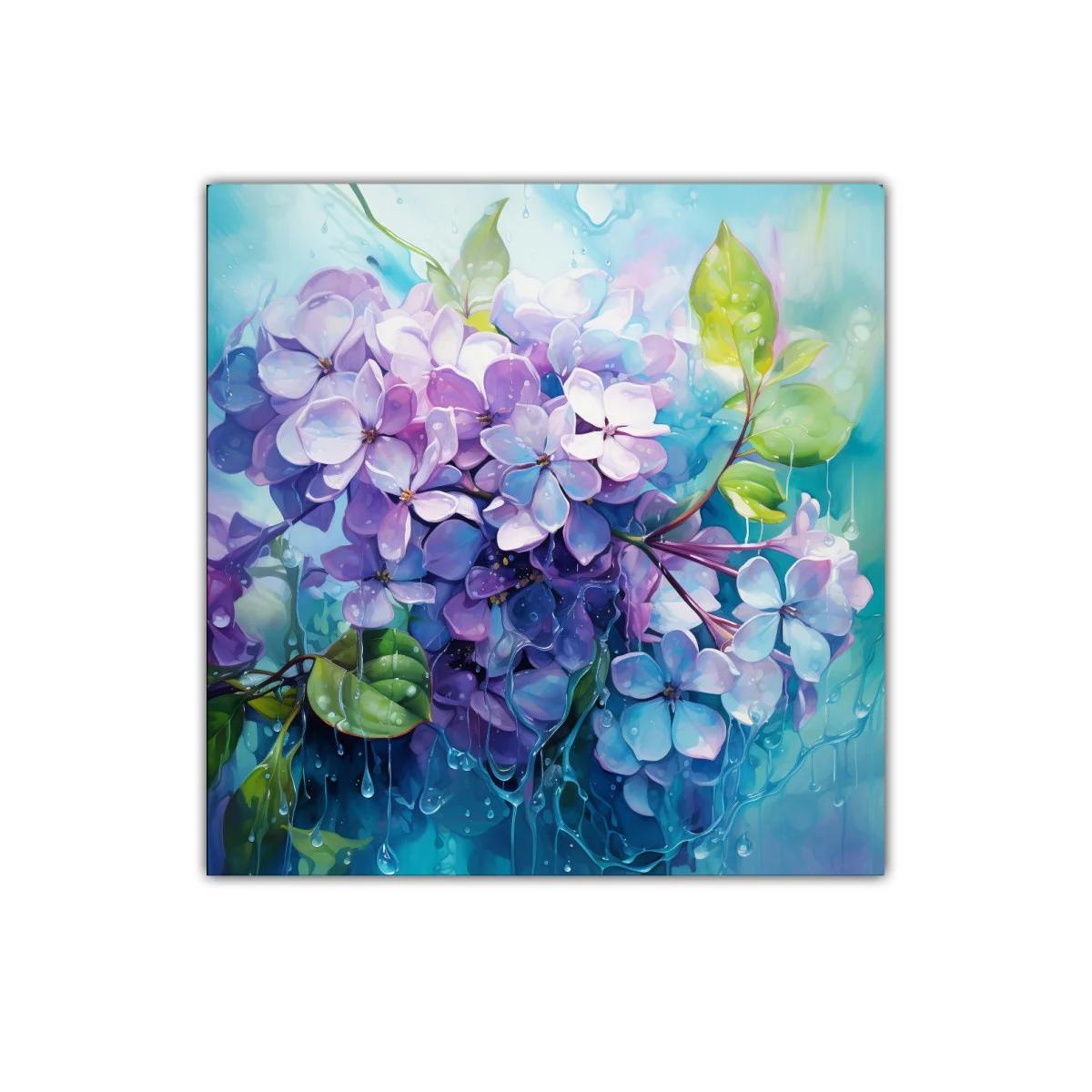 Ramillete de flores lilas con gotas de agua fresca