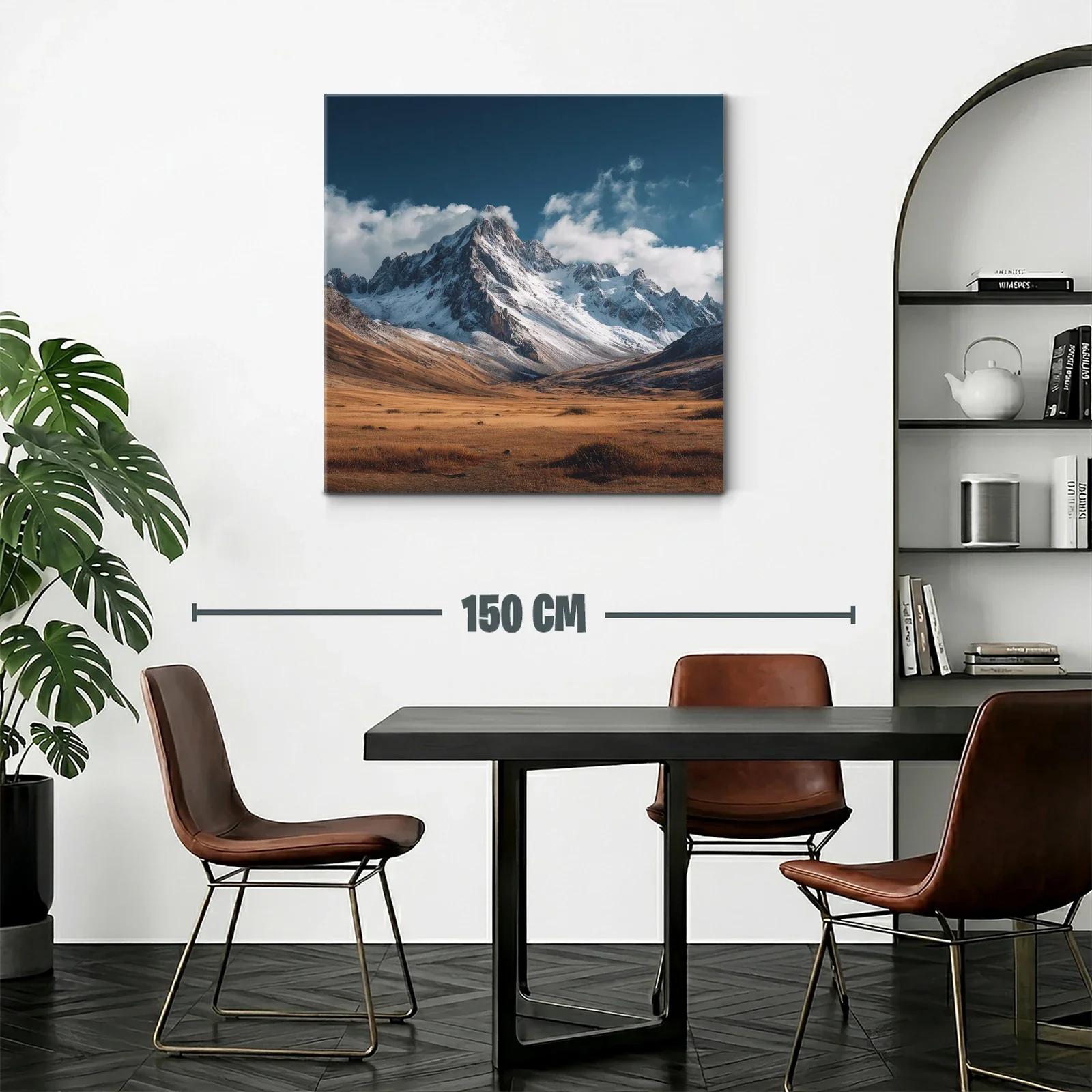 Montañas nevadas con cielo azul y pradera dorada — miniatura 2