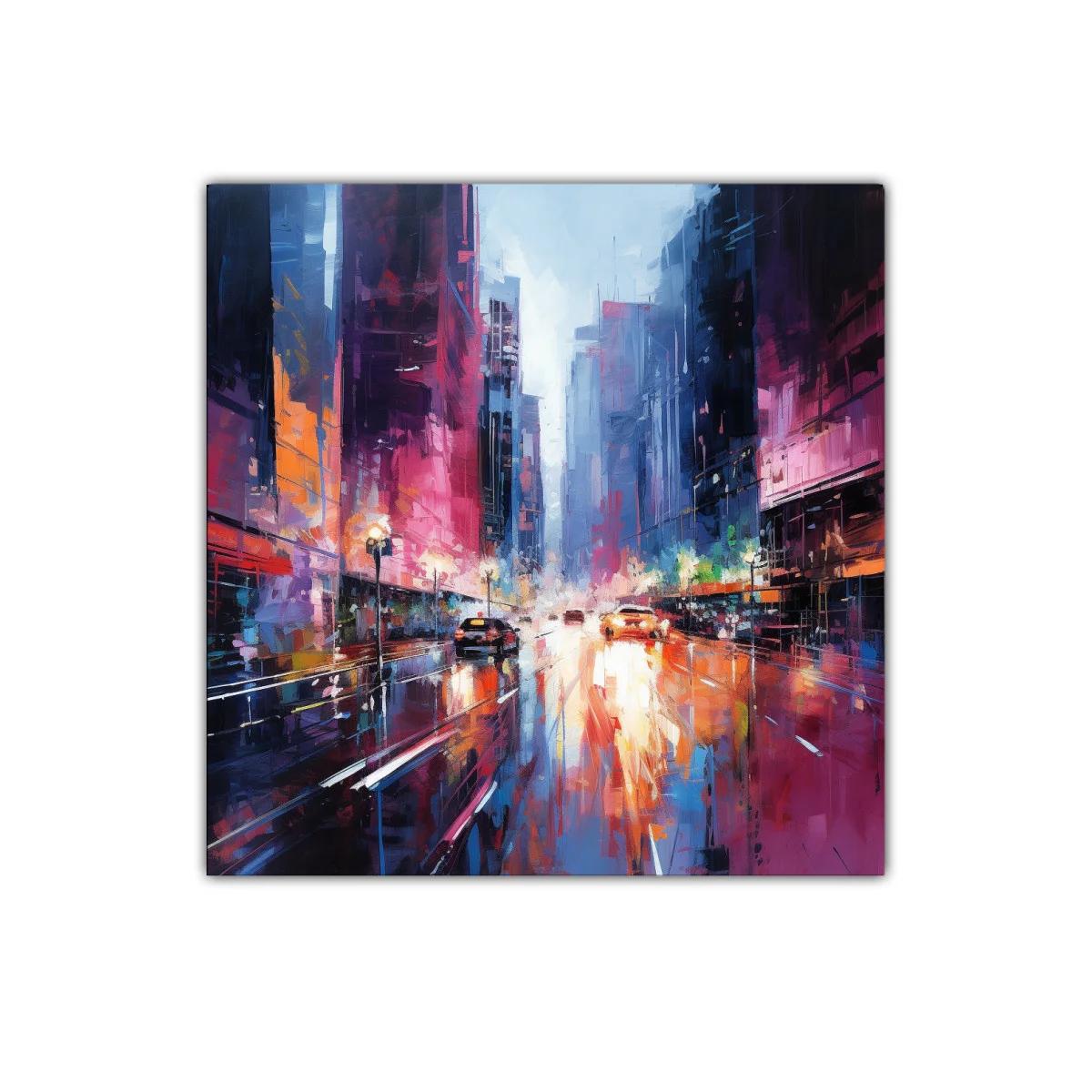 Ciudad vibrante al atardecer con reflejos intensos
