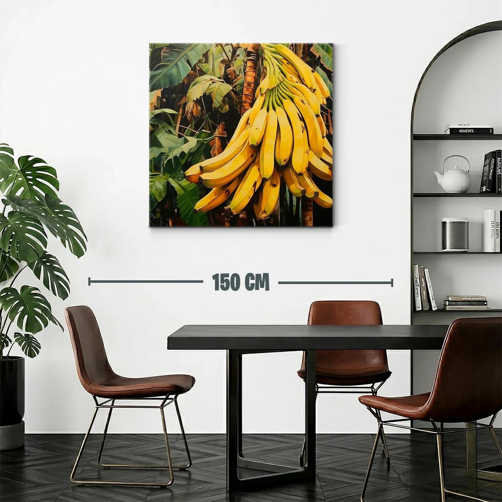 Racimo de plátanos maduros en entorno tropical exuberante — miniatura 2