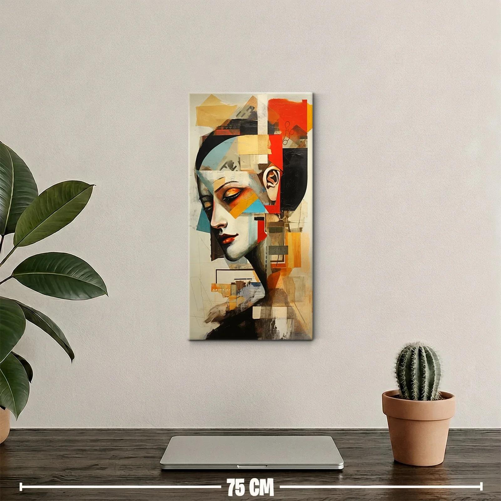 Cuadro rostro femenino fragmentado con planos geométricos — miniatura 2