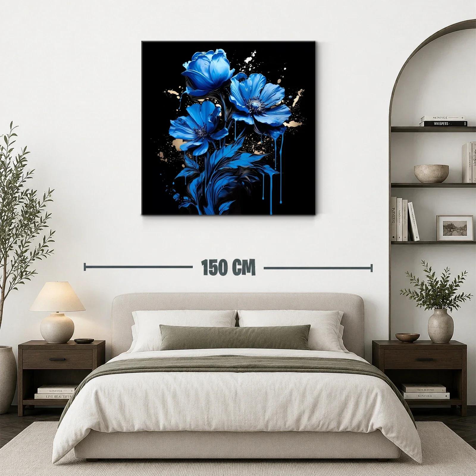 Flores azules vibrantes sobre fondo negro elegante — miniatura 3
