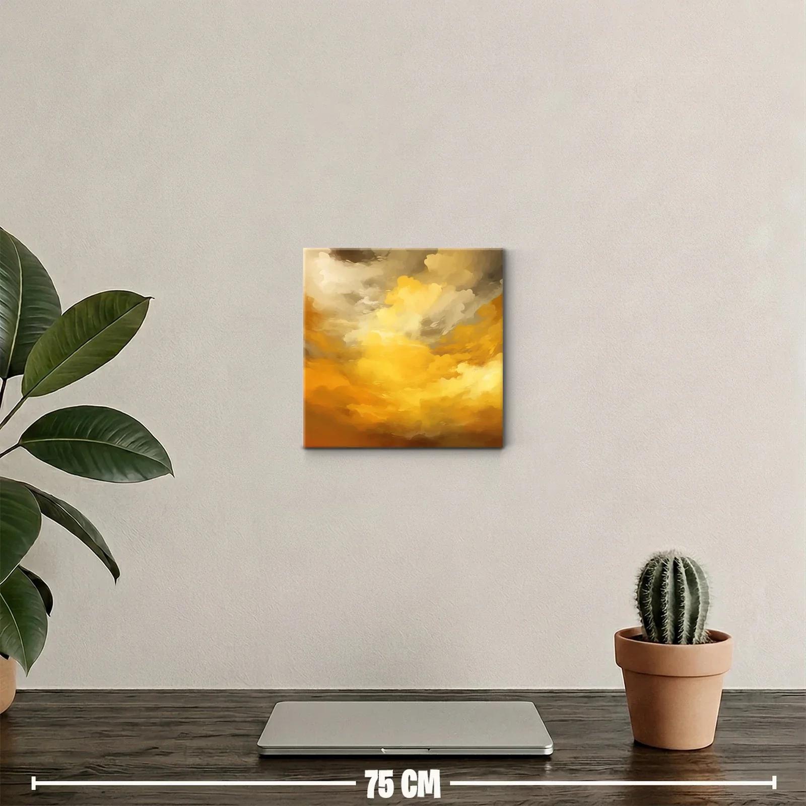Atardecer dorado con nubes en movimiento y luz cálida — miniatura 2