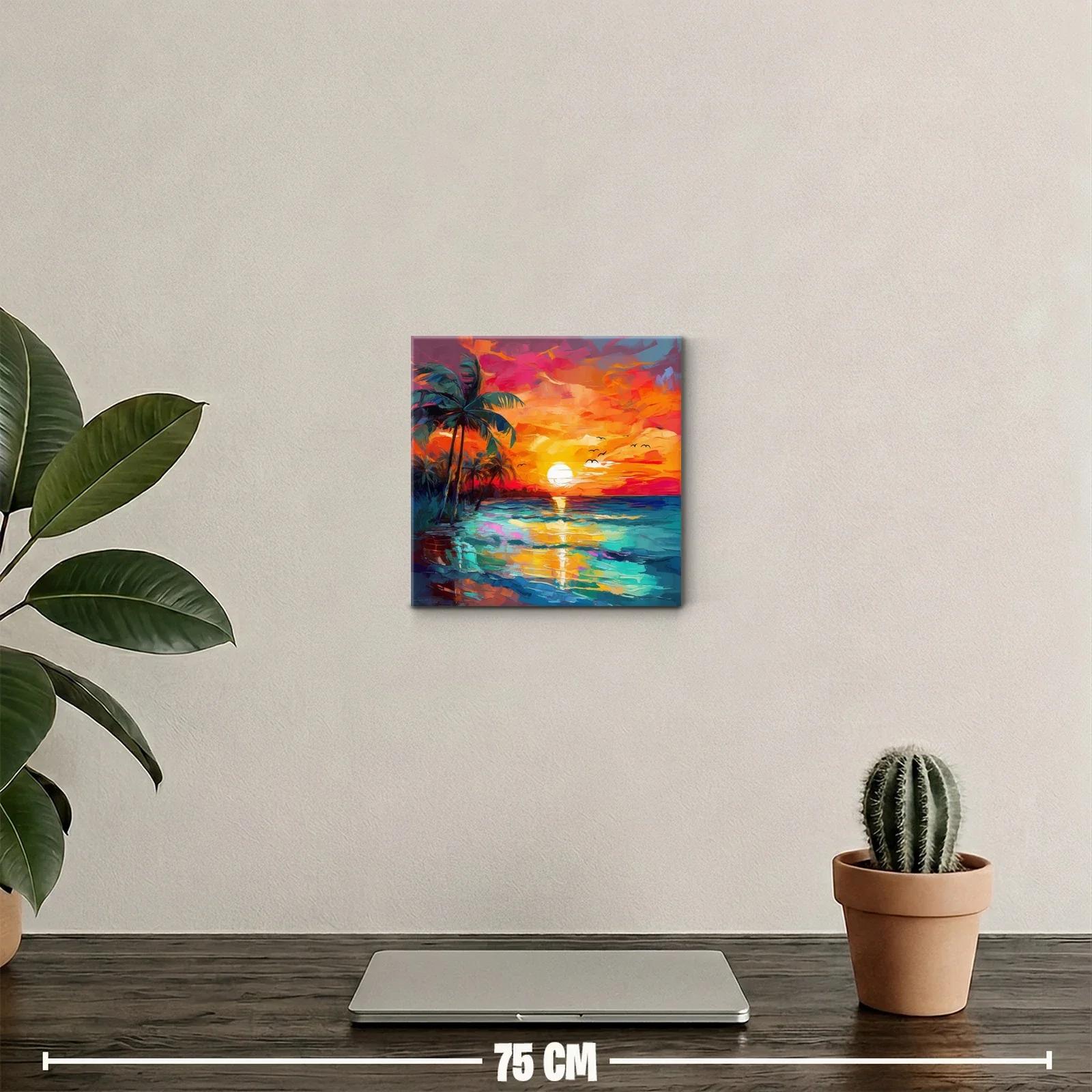 Atardecer vibrante con palmeras y reflejos en el mar — miniatura 2