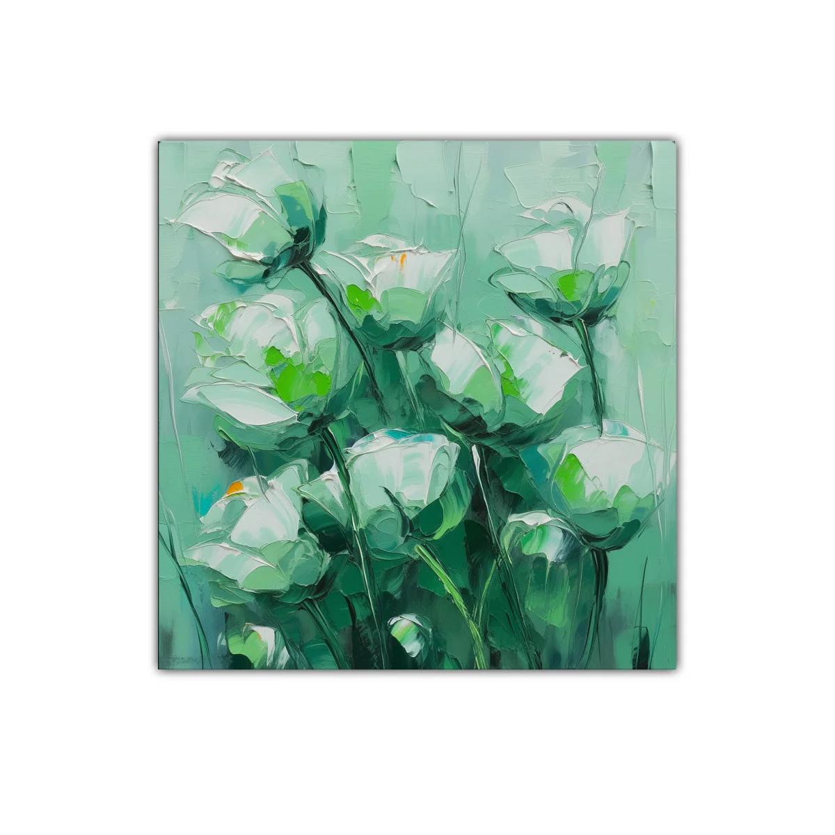 Cuadro floral con tonos verdes y blancos suaves