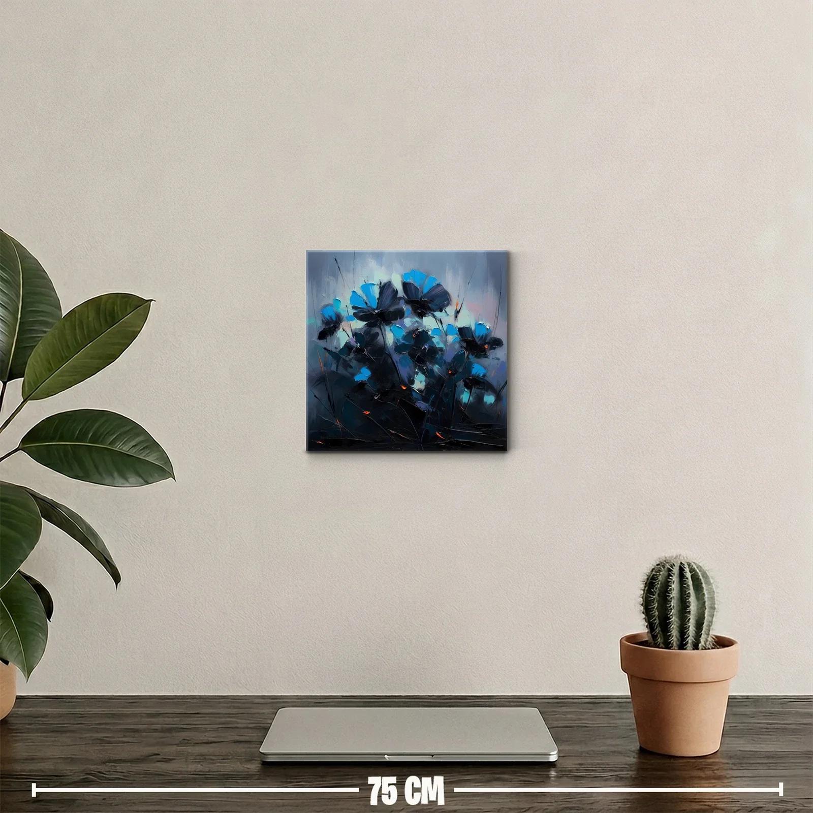 Cuadro decorativo con flores azules en contraste oscuro — miniatura 2