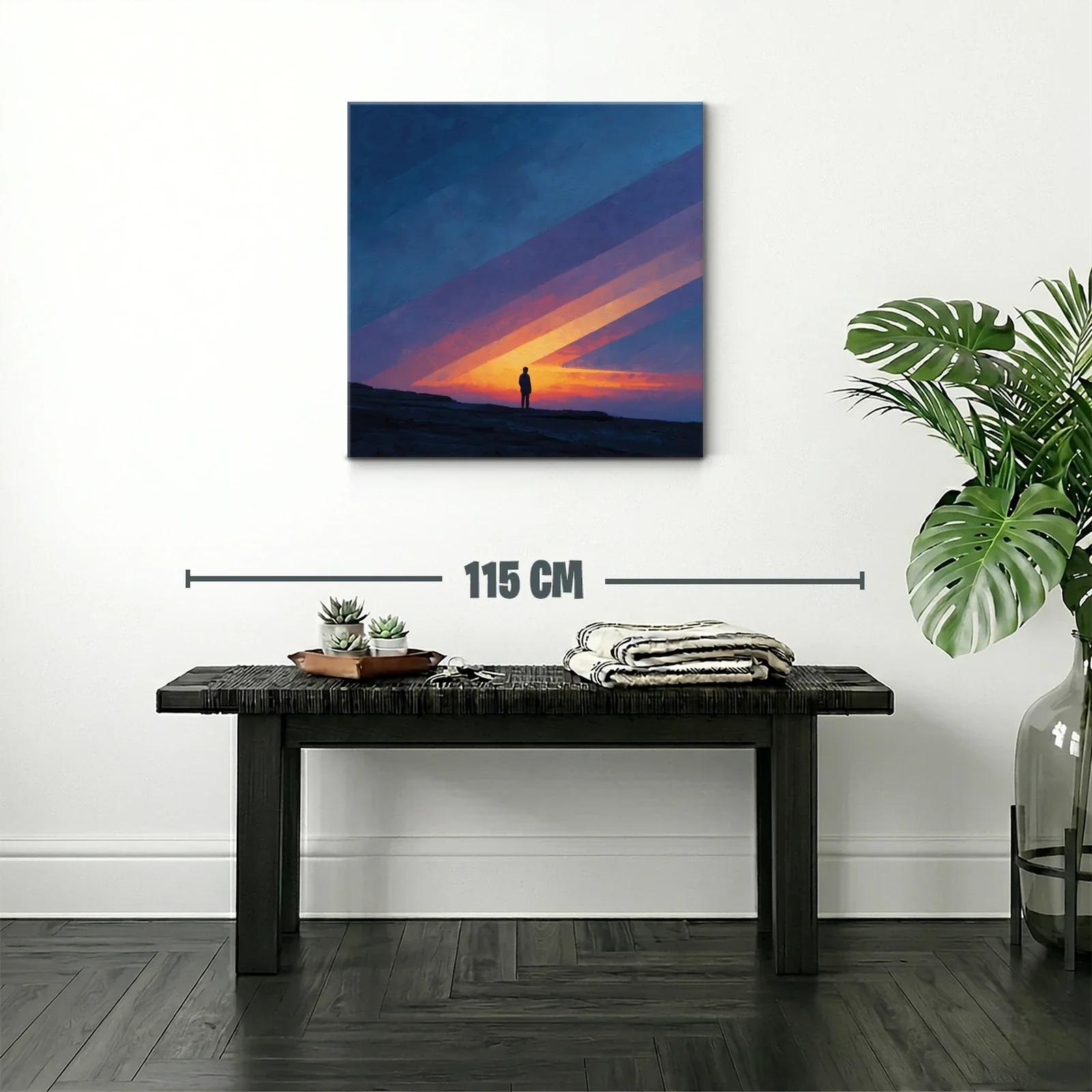 Figura solitaria ante un cielo al amanecer azul y naranja — miniatura 2