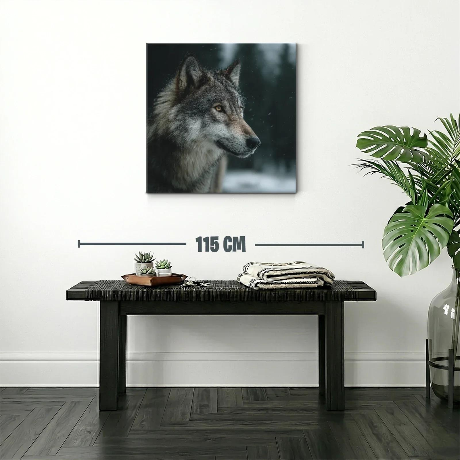 Retrato de lobo en ambiente invernal con mirada intensa — miniatura 2
