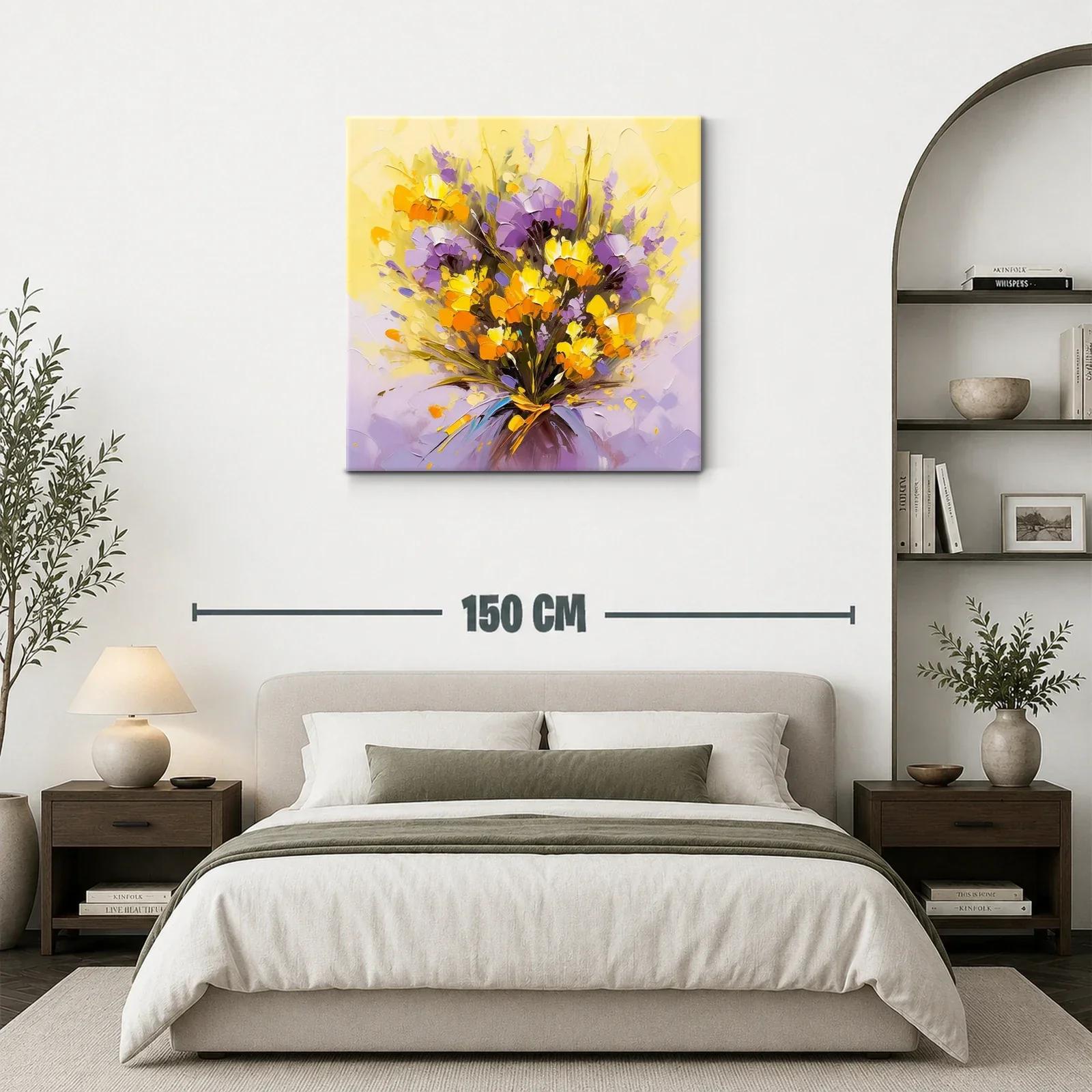 Ramo vibrante con flores púrpuras y amarillas — miniatura 3