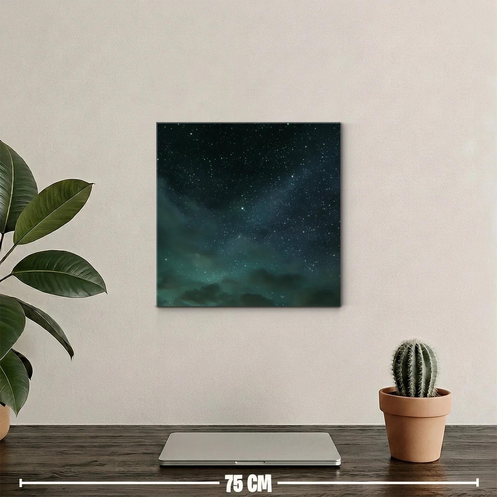 Cielo estrellado con nebulosas y nubes suaves — miniatura 2