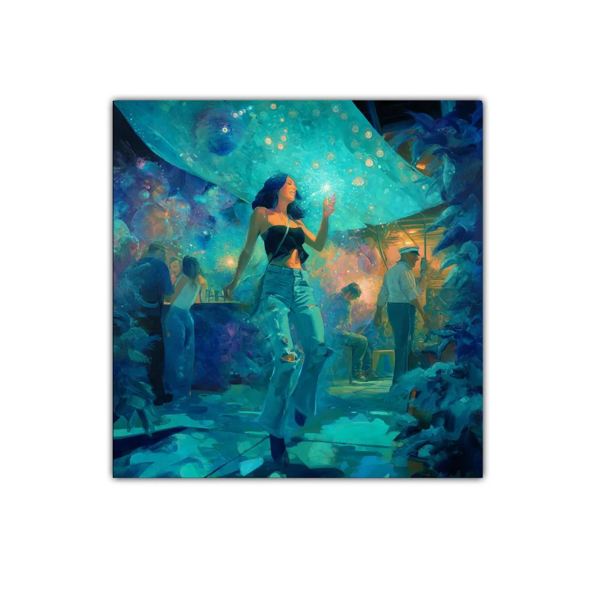 Mujer bailando bajo luces brillantes en ambiente nocturno — imagen principal