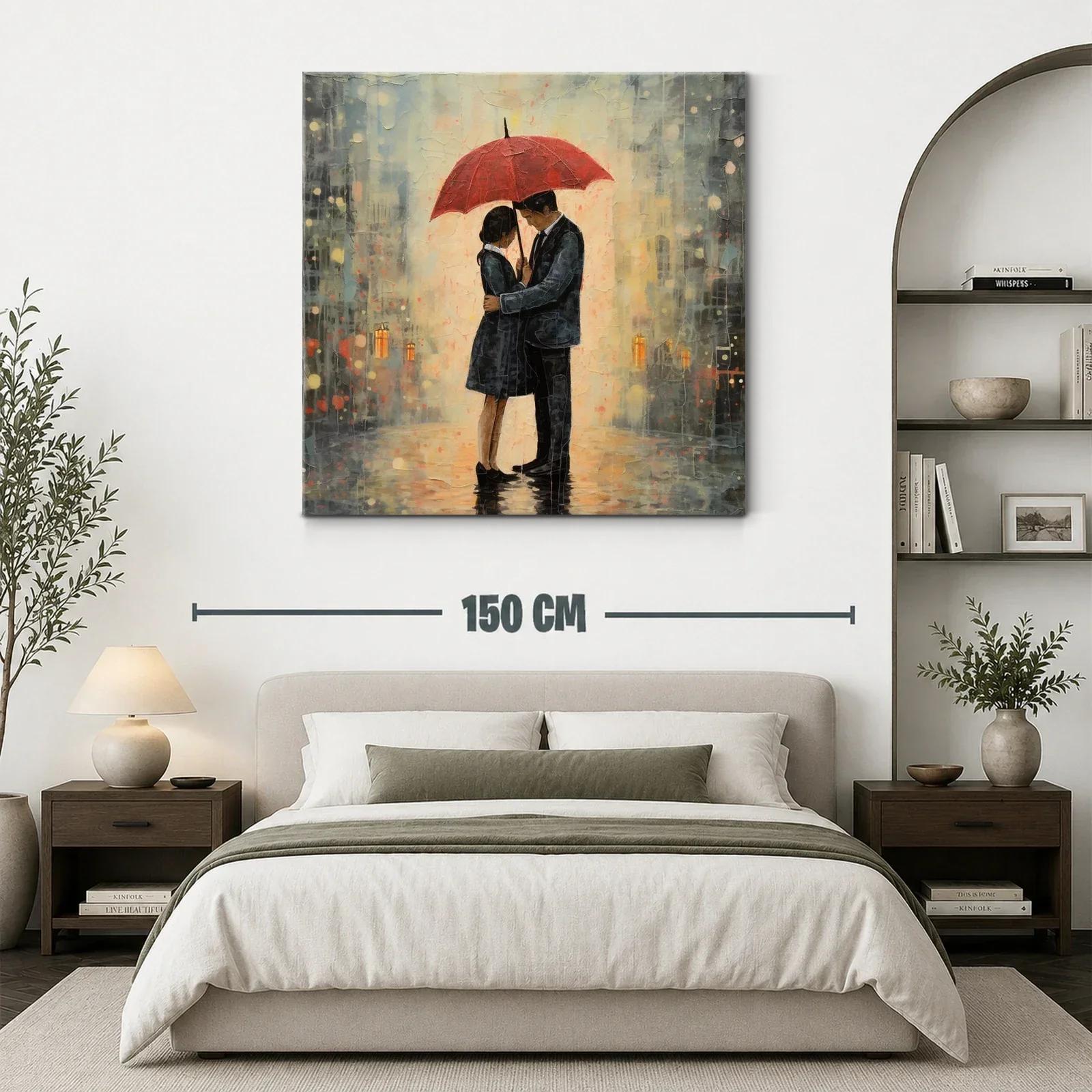 Romántico abrazo bajo un paraguas rojo en la lluvia — miniatura 3