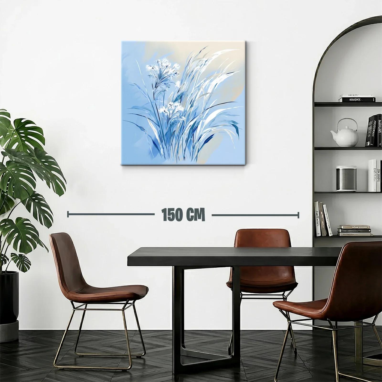 Delicada composición de flores y hojas en tonos azules — miniatura 2