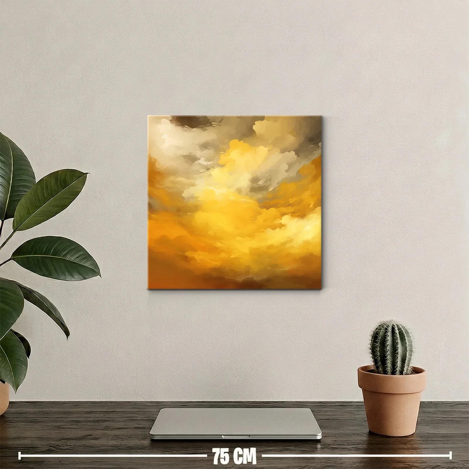 Atardecer dorado con nubes en movimiento y luz cálida — miniatura 2