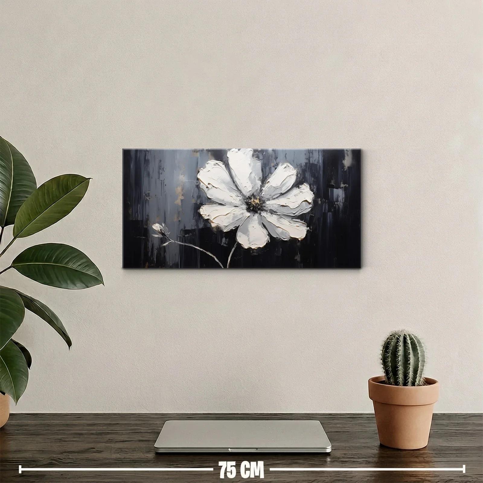 Cuadro flor blanca de pétalos abiertos con fondo oscuro — miniatura 2